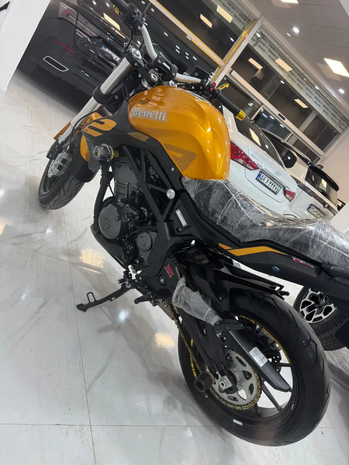 بنلی جفت ۳۰۰|موتورسیکلت|کرمان, |دیوار