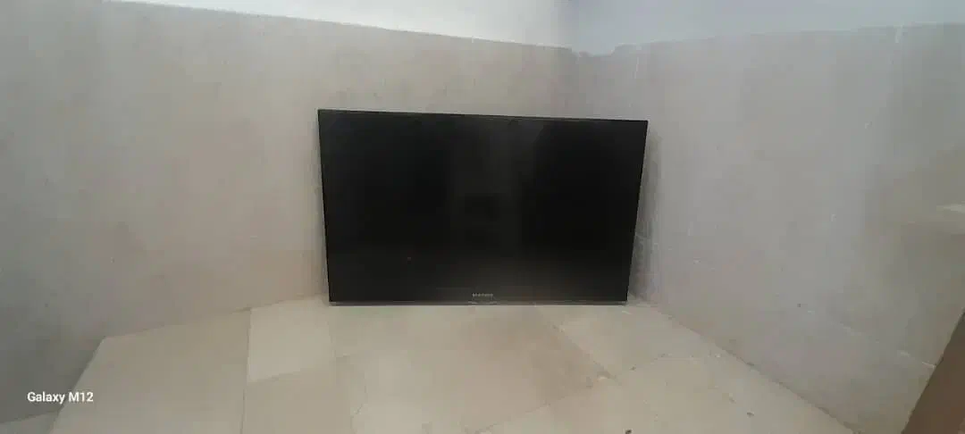 تلویزیون ال سی دی 40اینچ|تلویزیون و پروژکتور|ابهر, |دیوار