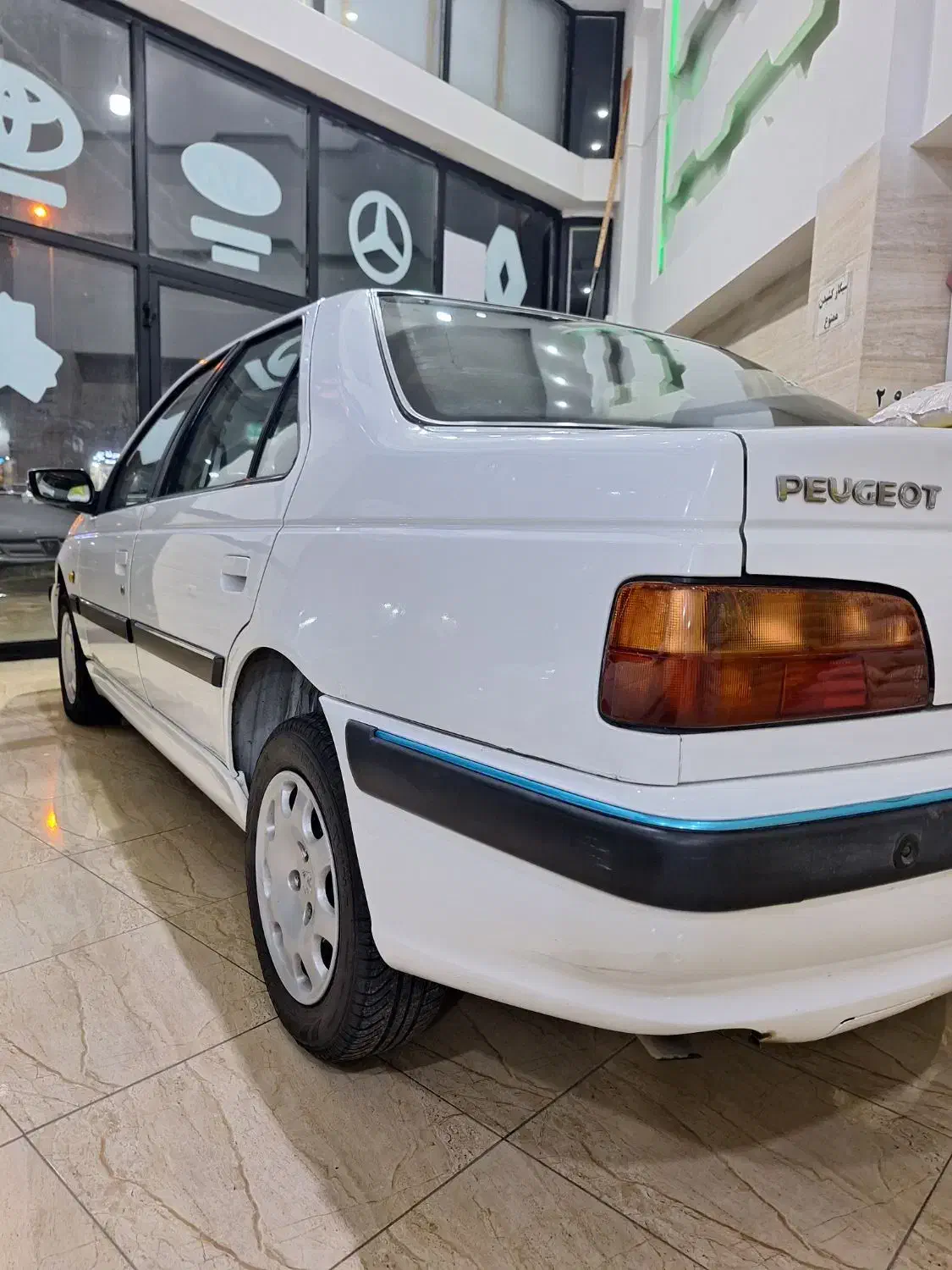 پژو پارس مدل ۹۳ بی رنگ لازرورقی عتیقه و تک برگ سند|خودرو سواری و وانت|آستارا, |دیوار