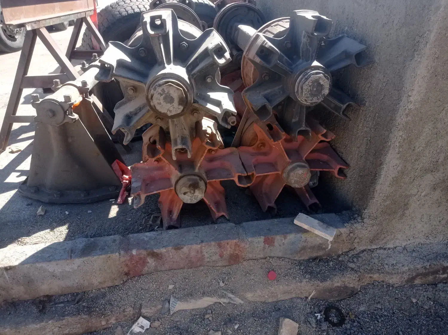 محور تریلی|خودرو سنگین|گلپایگان, |دیوار