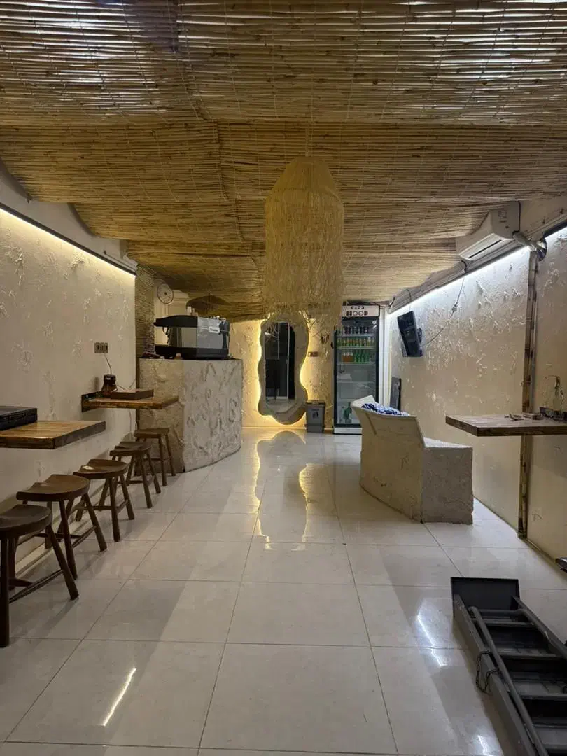 چهار پایه ومیز تمام چوب|صندلی و نیمکت|یزد, |دیوار