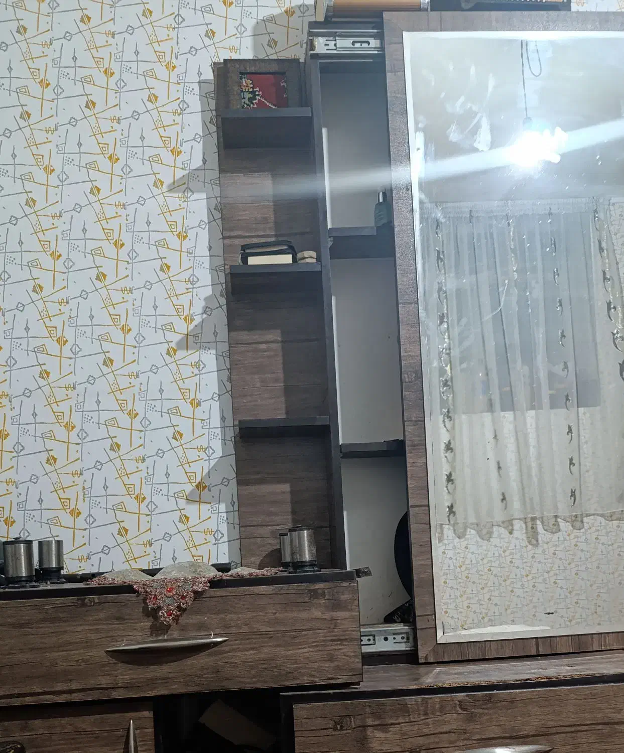 میز ارایش|میز و صندلی غذاخوری|شیراز, پودنک|دیوار