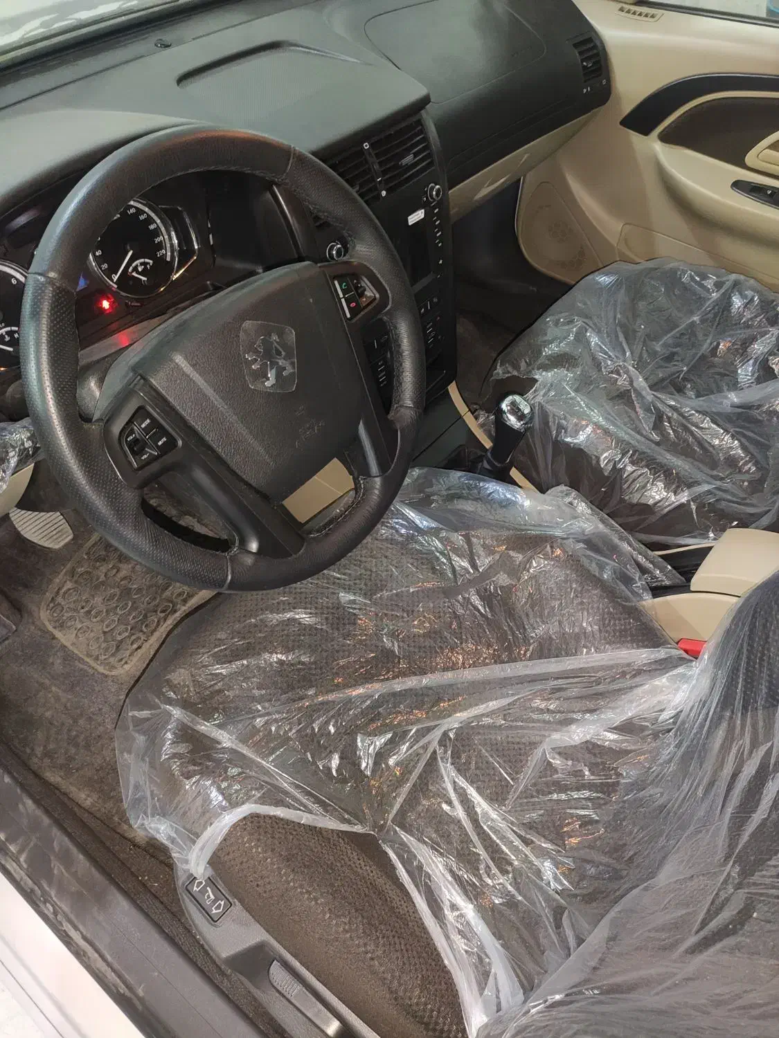 پارس فولelx خشک دریچه سیمی|خودرو سواری و وانت|زاهدان, |دیوار