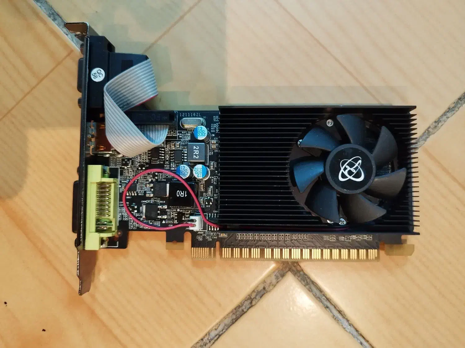 کارت گرافیک - خروجی HDMI و DVI و VGA|قطعات و لوازم جانبی رایانه|مشکیندشت, |دیوار