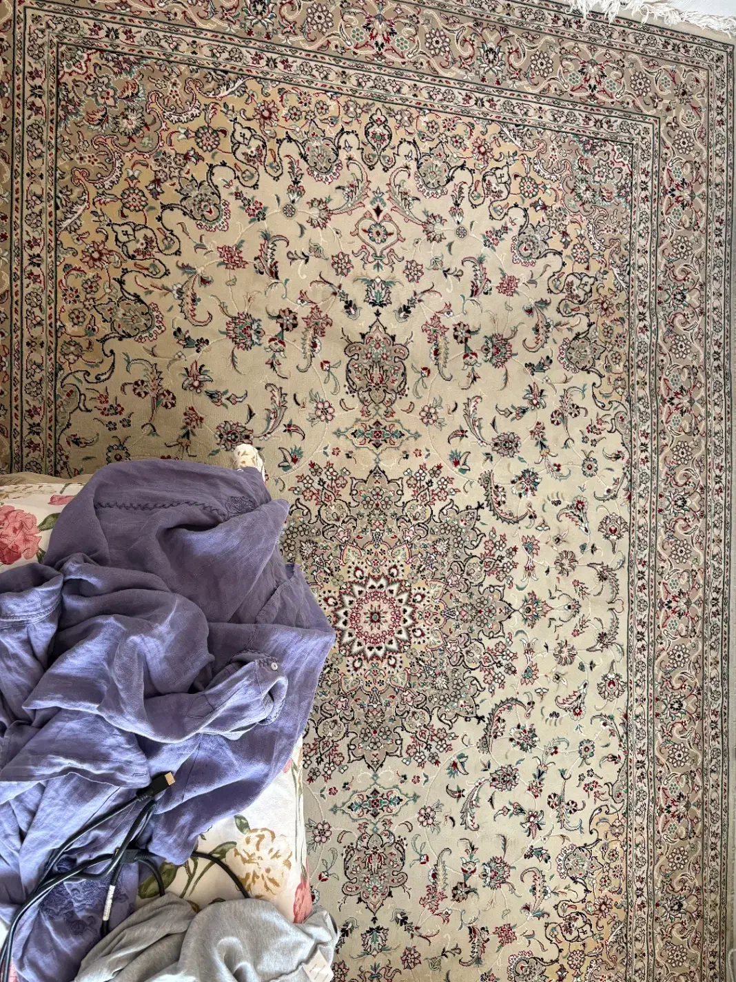 فرش ۶ متری و ۹ متری بسیار نو و تمییز|فرش|همدان, |دیوار