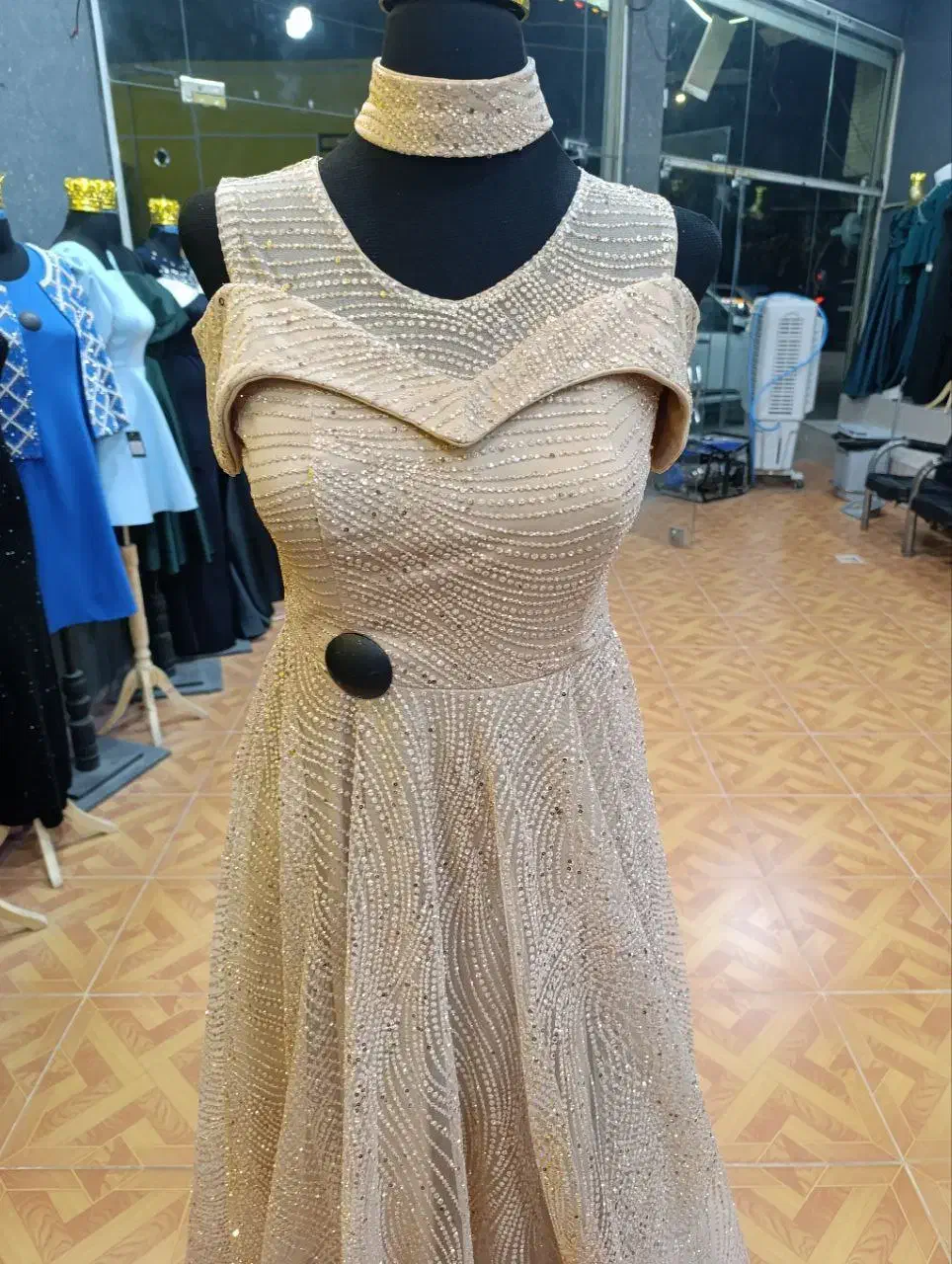 مجلسی تک به قیمت عمده حضوری و آنلاین کد 20474|لباس|خمینی‌شهر, |دیوار