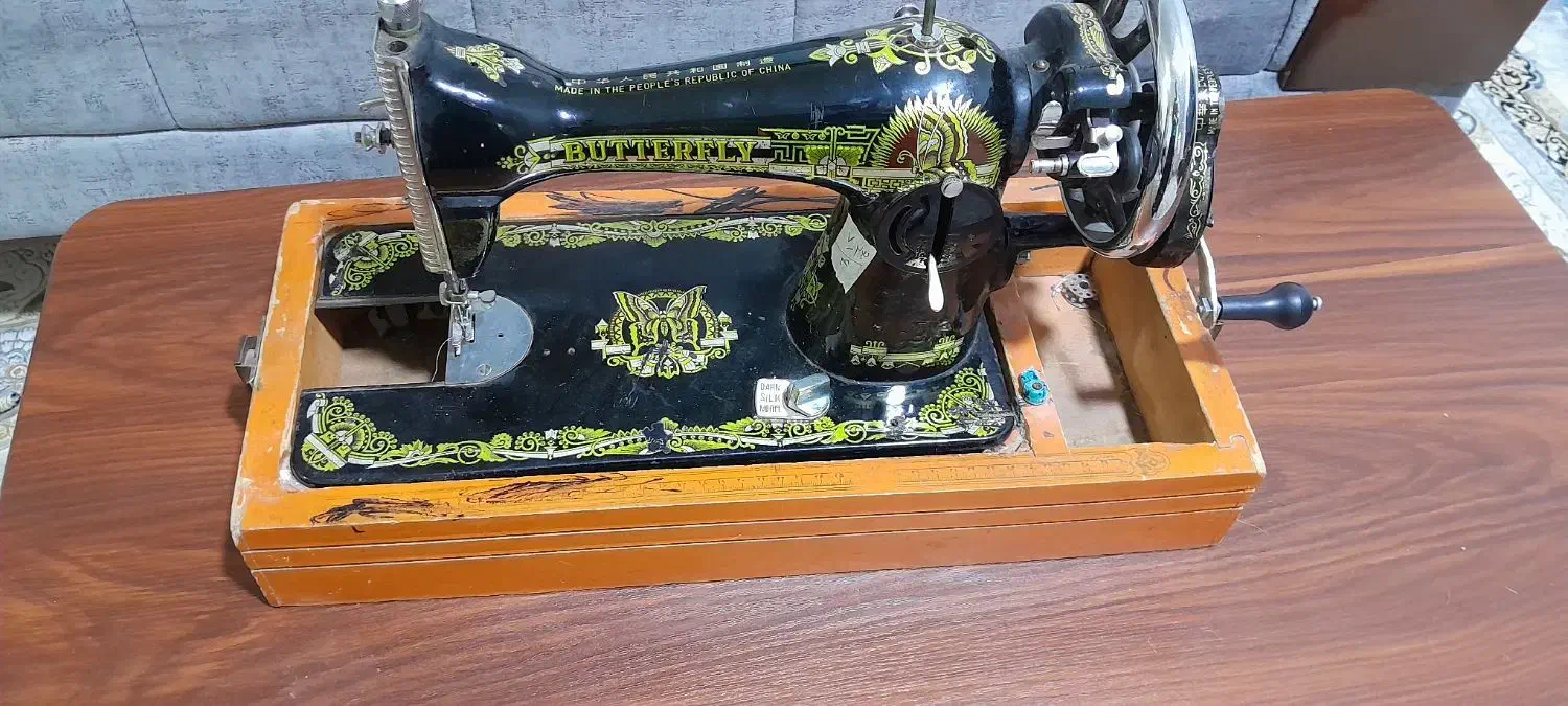 چرخ خیاطی پروانه|چرخ خیاطی و ریسندگی|بندر گناوه, |دیوار