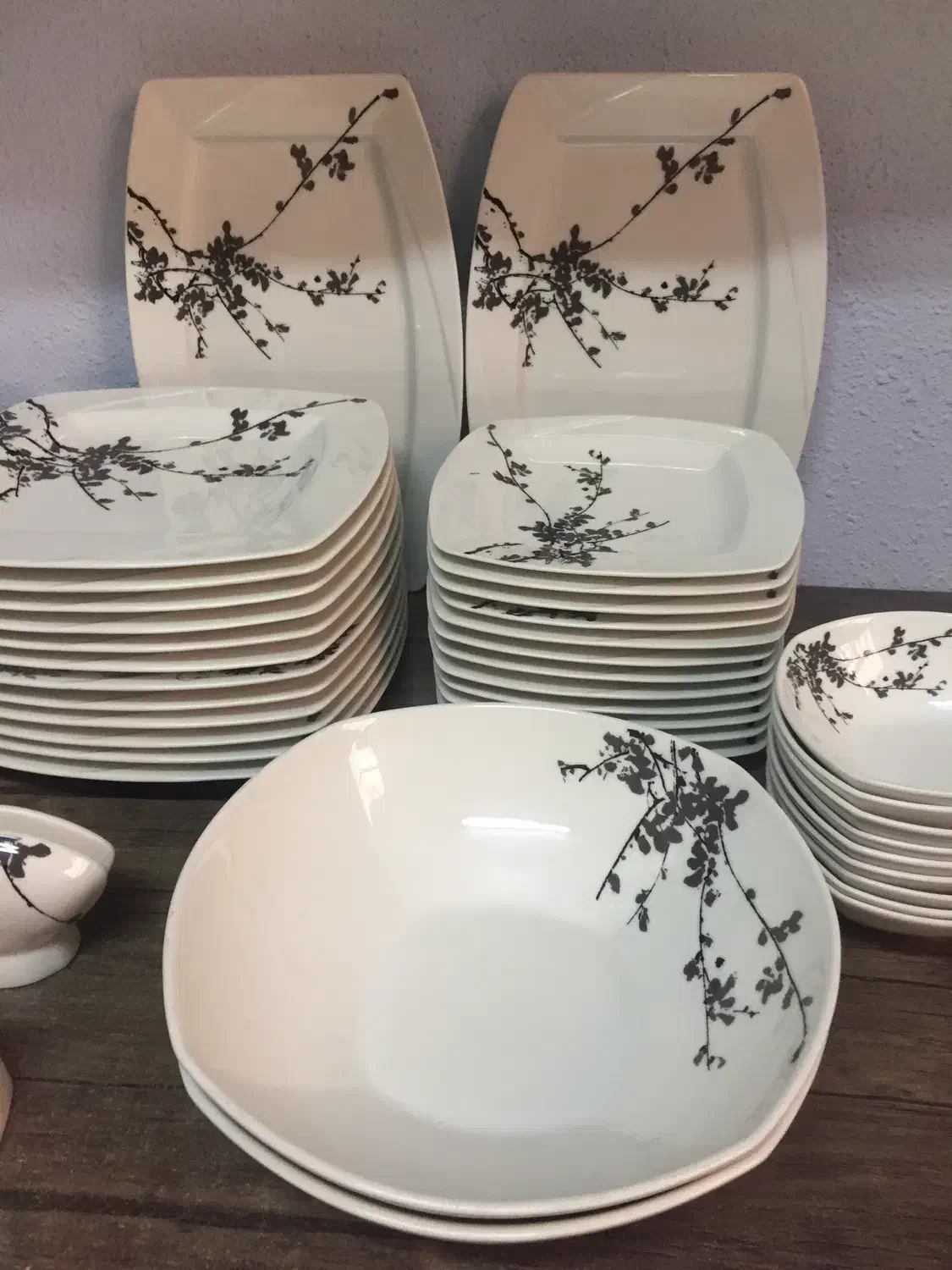 سرویس پذیرایی خارجی|ظروف سرو و پذیرایی|مشهد, آبکوه|دیوار