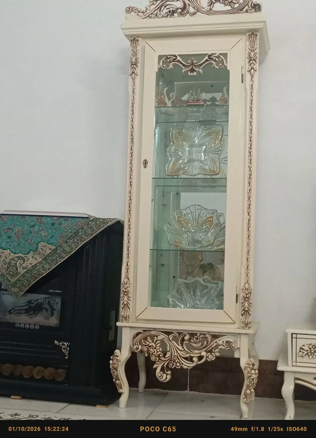 گنجه|بوفه، ویترین، کنسول|چناران, |دیوار