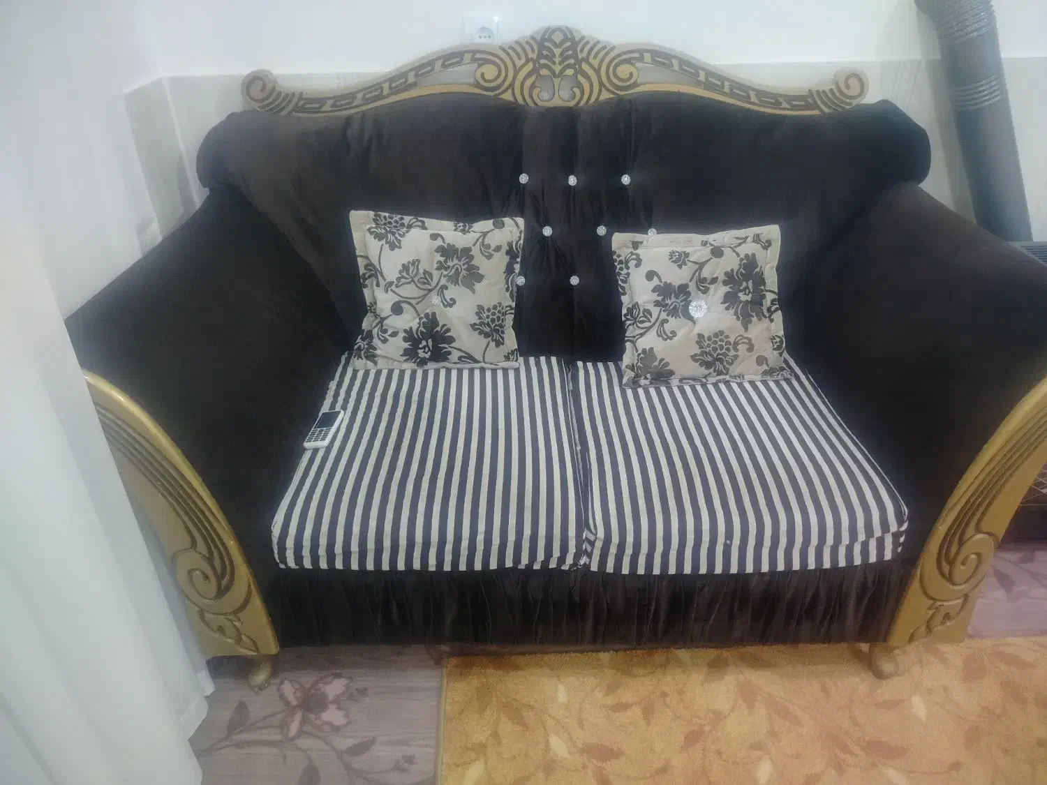 مبل۷نفره|مبلمان خانگی و میز عسلی|سروآباد, |دیوار