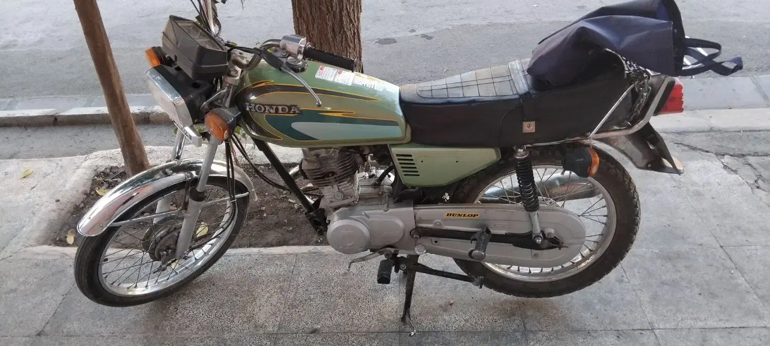 موتورسیکلت ۱۲۵ مدل ۹۰|موتورسیکلت|شیراز, راهنمایی|دیوار