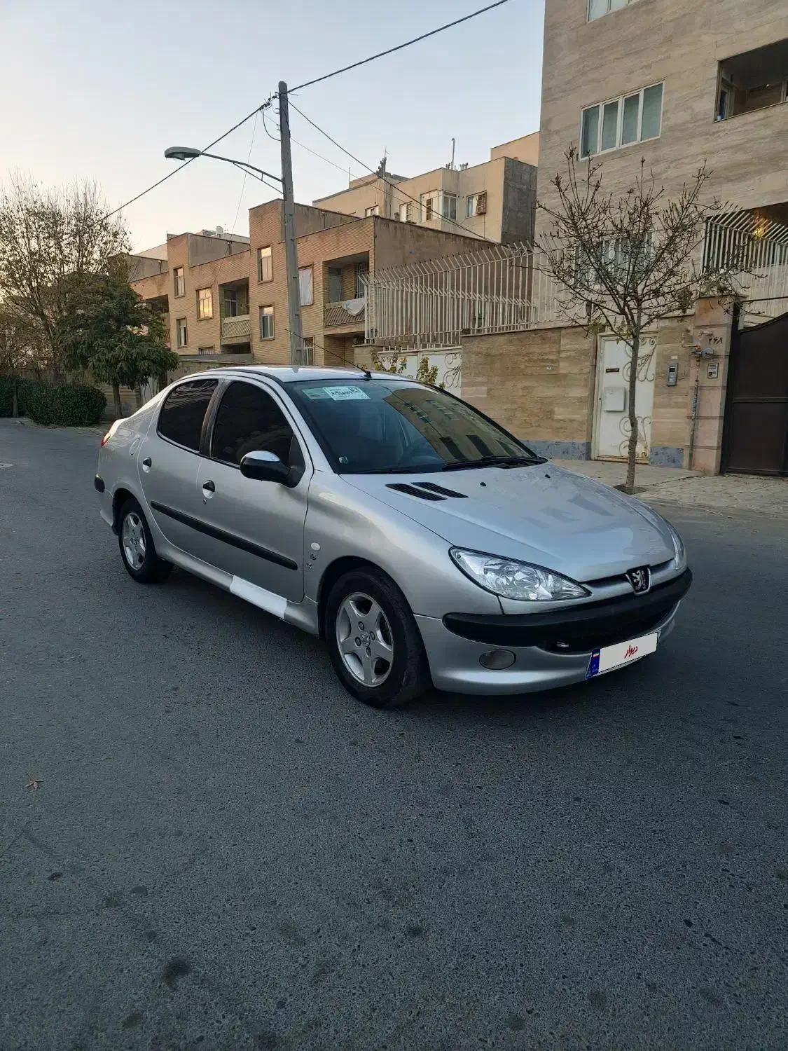 پژو  ۲۰۶  مدل ۱۳۸۶  V9 اتومات|خودرو سواری و وانت|کرج, کیانمهر|دیوار
