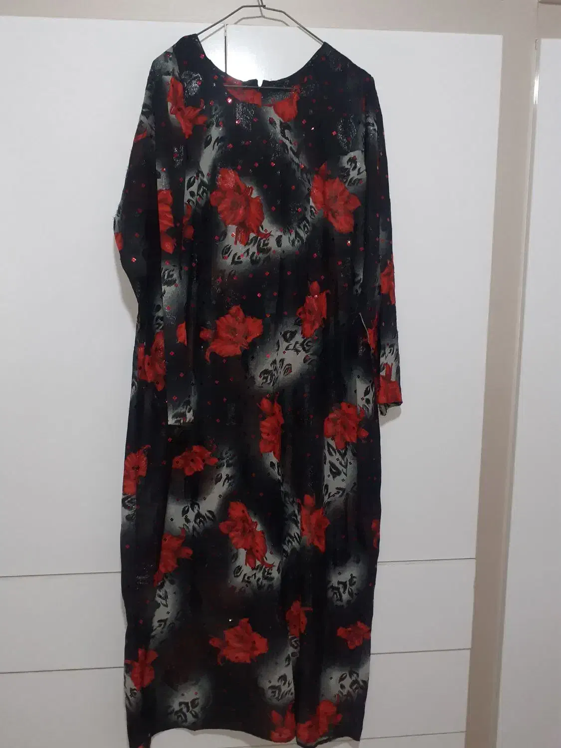 لباس مجلسی|لباس|مرند, |دیوار