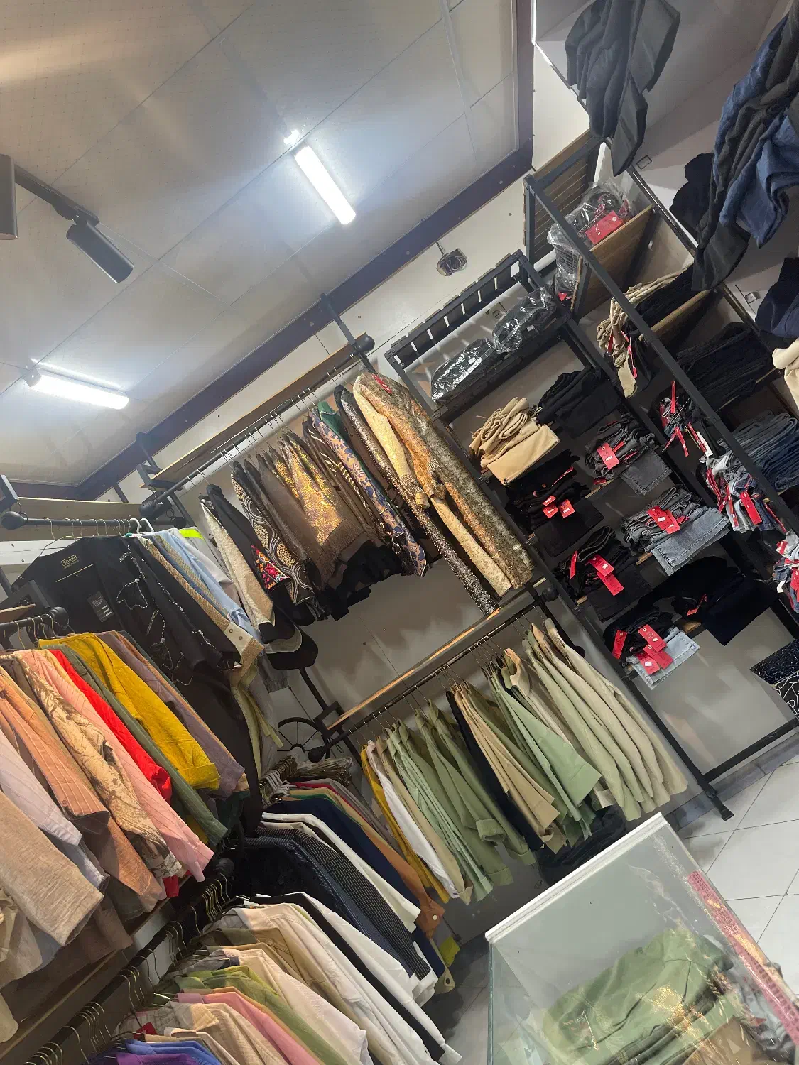 رگال مانتو و میله های فلزی|فروشگاه و مغازه|برازجان, |دیوار