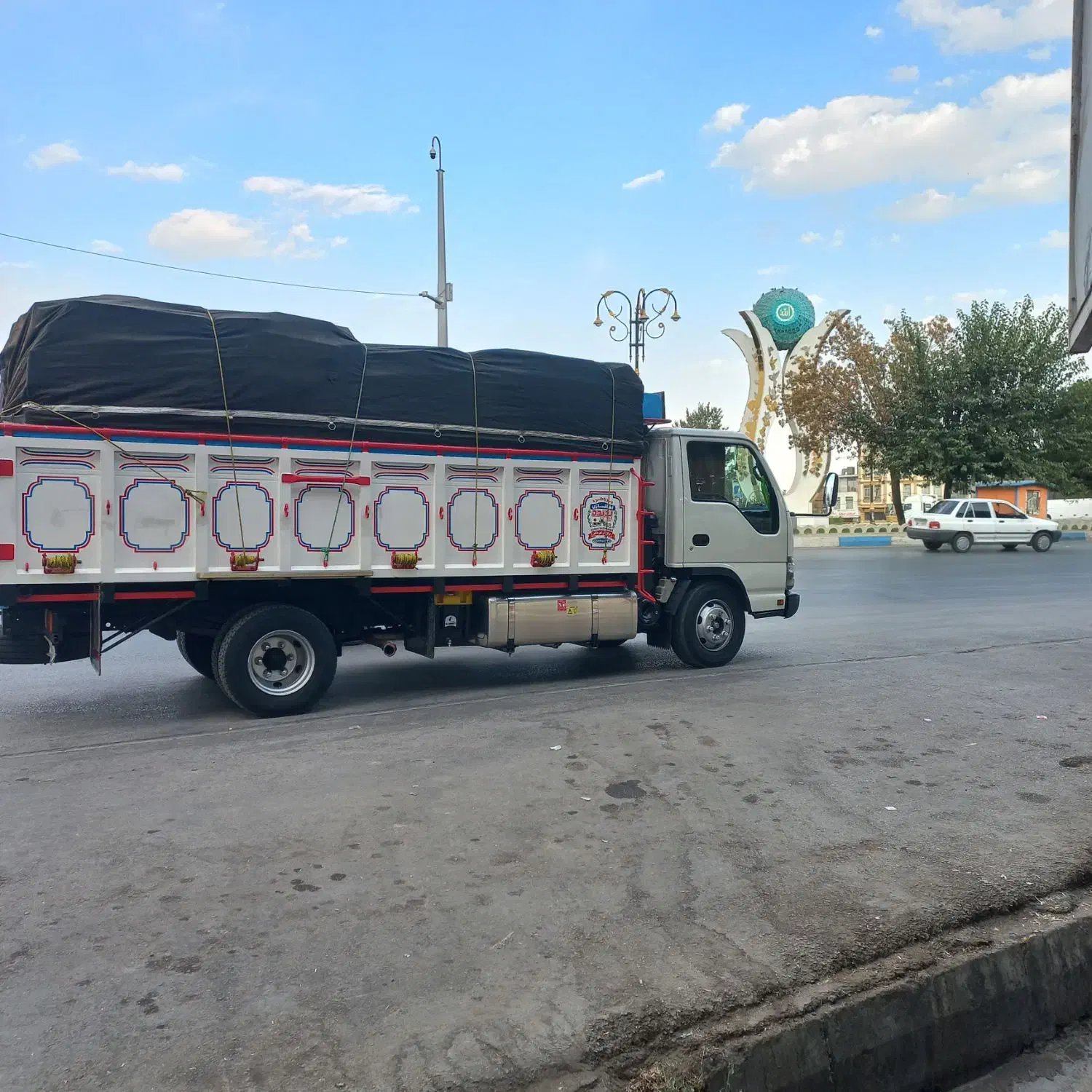 حمل بار با خاور ایسوزو به تمام نقاط کشور (باربری|خدمات حمل و نقل|خرم‌آباد, |دیوار