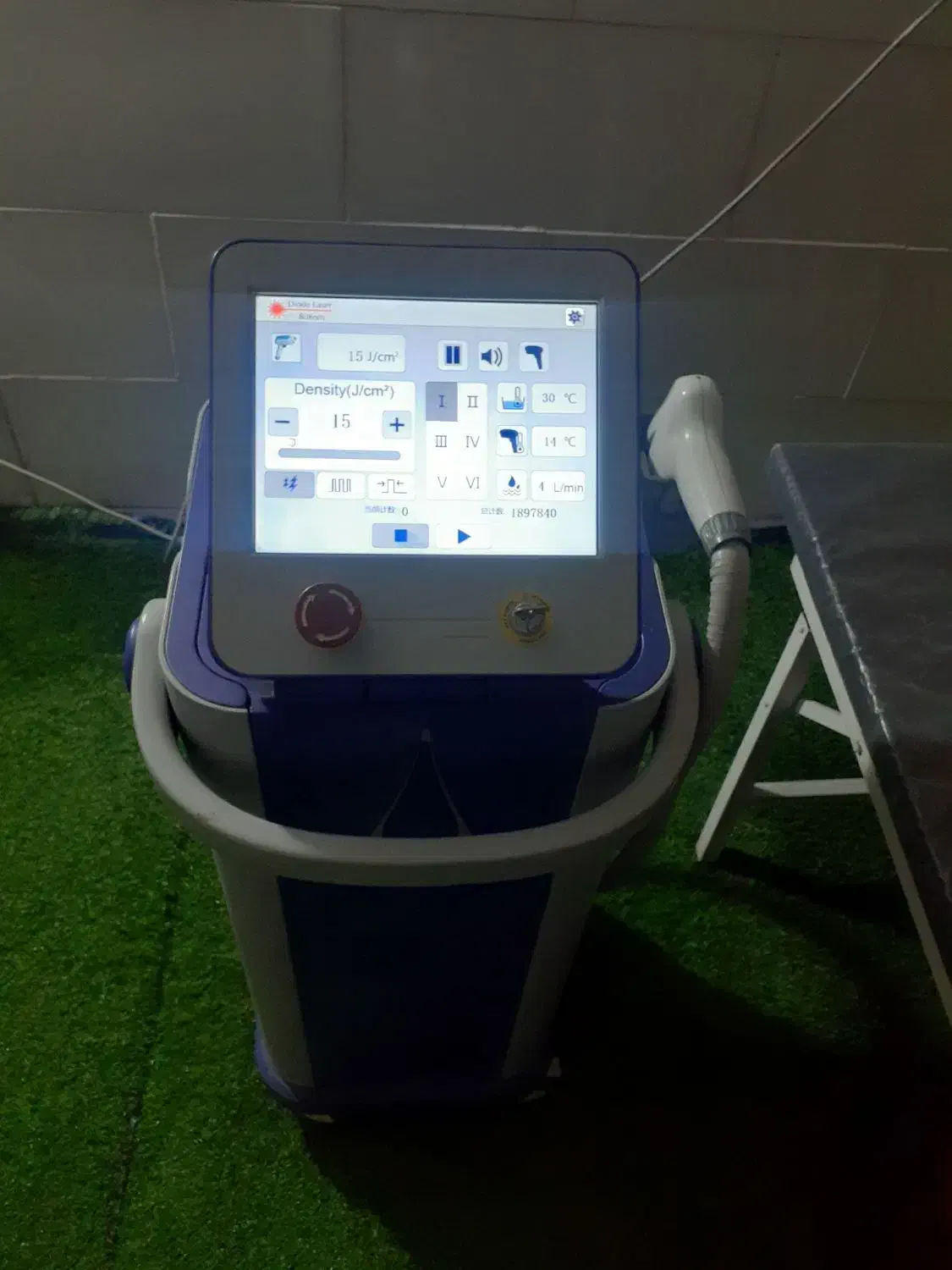 دستگاه لیزر دایوود|پزشکی|مرودشت, بیست متری بیمارستان|دیوار