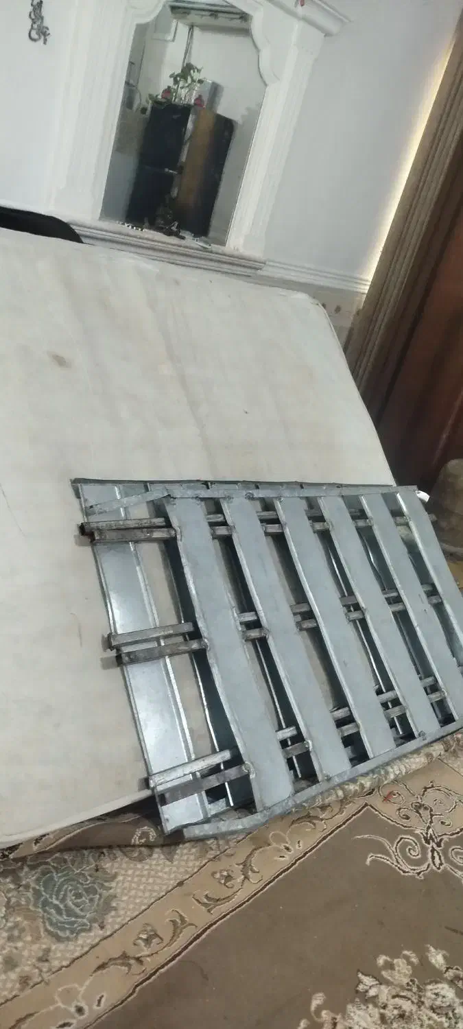 تخت دو نفره با تشک ۳۸۰۰|تخت و سرویس خواب|زابل, |دیوار