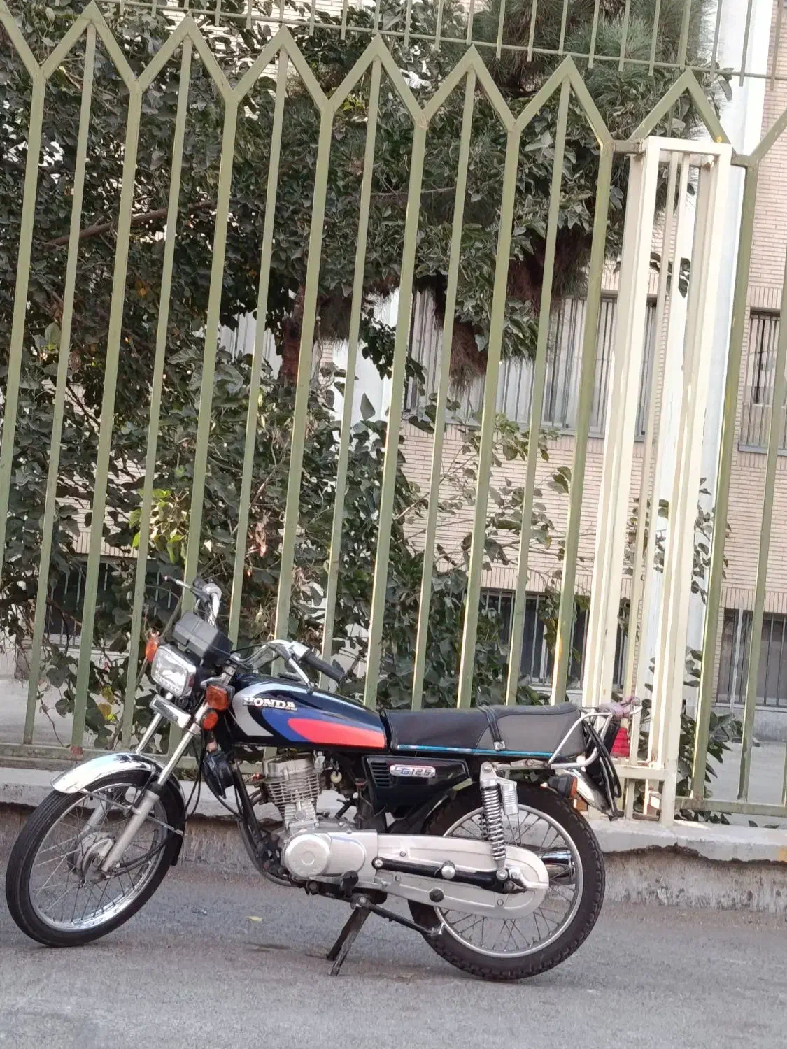 موتور هندا 125|موتورسیکلت|مشهد, اروند|دیوار