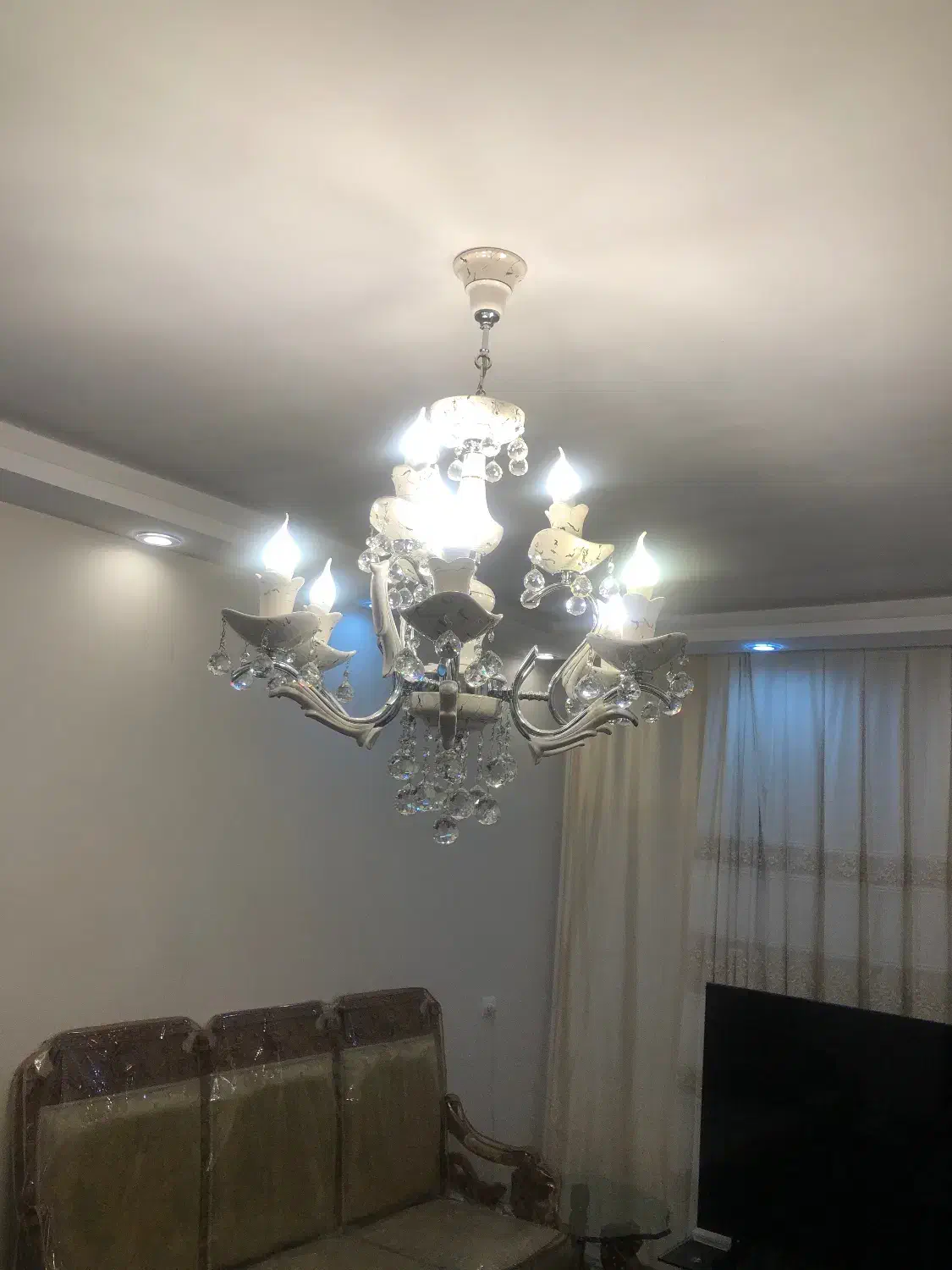 لوستر۱۵شاخه|لوستر و چراغ آویز|تهران, هروی|دیوار