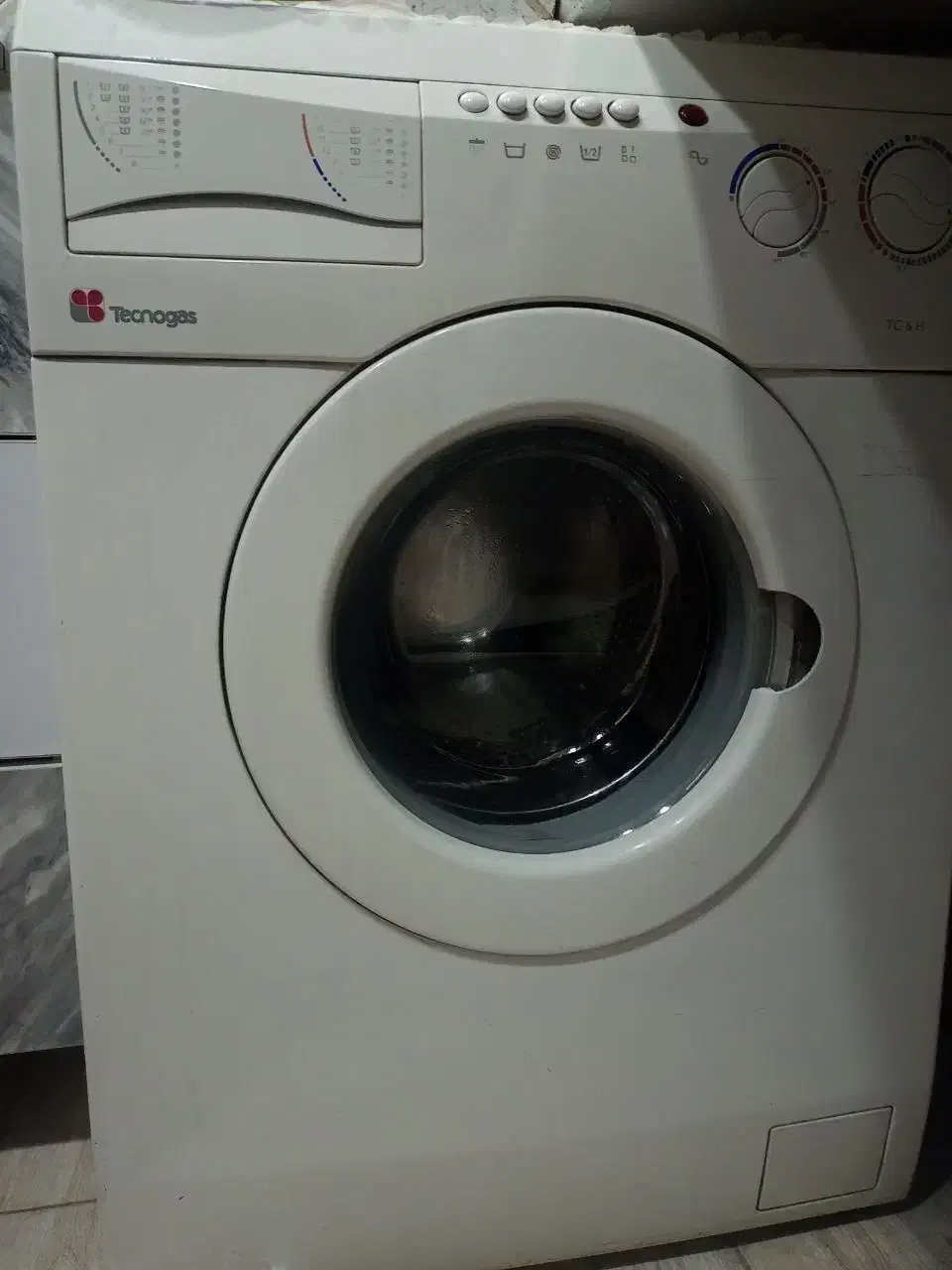 ماشین لباسشویی تکنوگاز - Tecnogas|ماشین لباسشویی و خشک‌کن لباس|ری, شهرری|دیوار