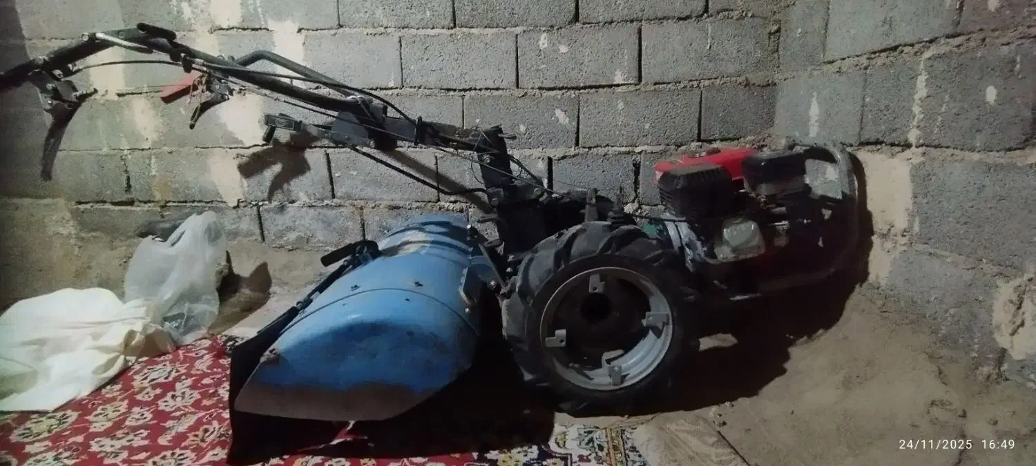 دستگاه چهارشاخ زنی۷۲۸ایتالیایی تیلر|ماشینآلات صنعتی|بالا ولایت, |دیوار