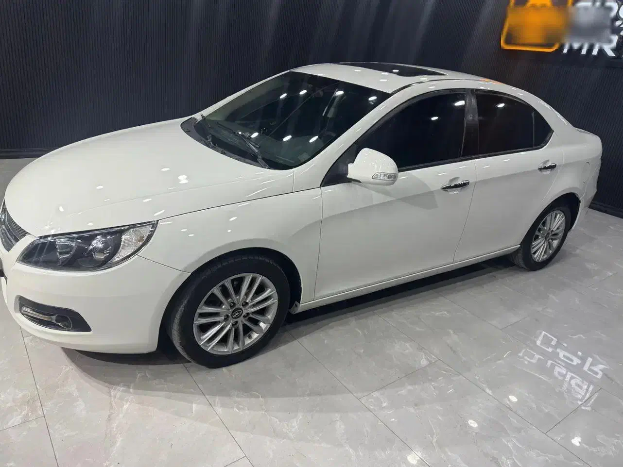 جکj5 مدل95 خیلی تمیز|خودرو سواری و وانت|لاهیجان, انقلاب|دیوار