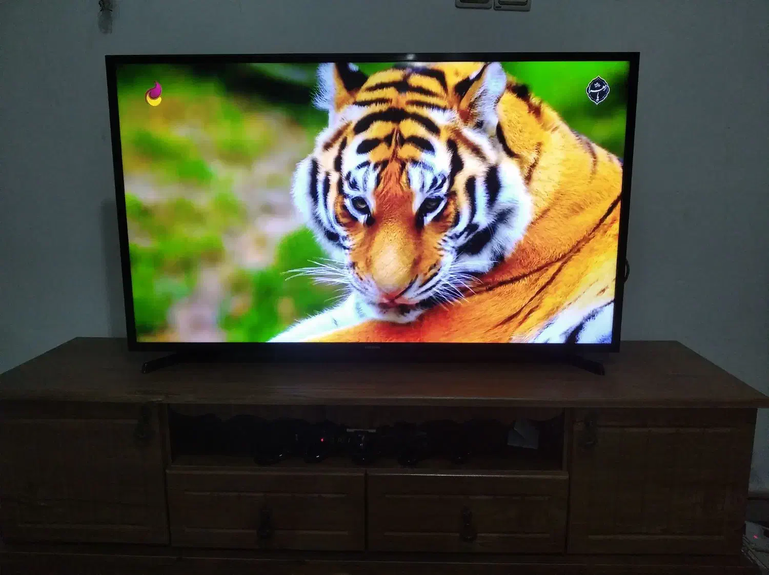 ۴۳اینچ سامسونگ اصل کره هوشمند اسمارت درحدآکبند|تلویزیون و پروژکتور|کرج, شهرک سهرابیه|دیوار