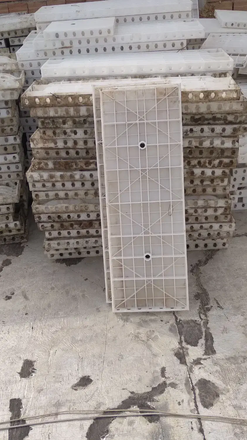 تخت قالب پلاستیک|مصالح و تجهیزات ساختمان|خسروشاه, |دیوار