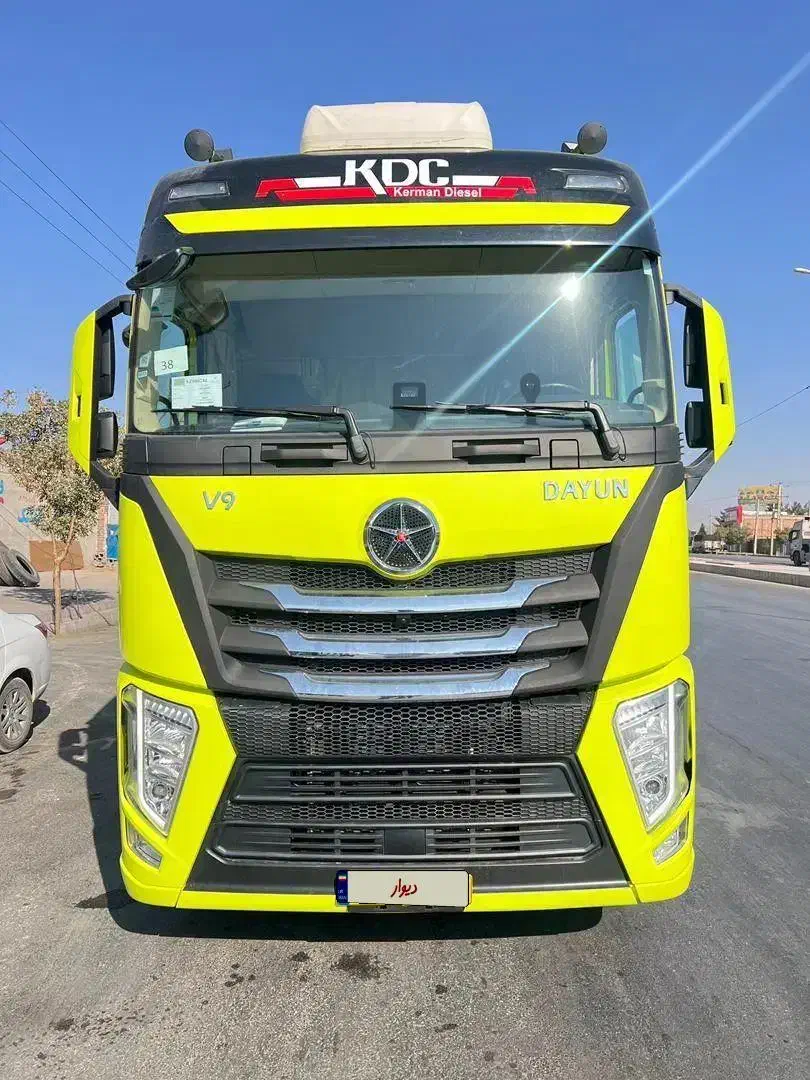 شرایط فروش کشندهN8 و کشنده v9 مدل 1405|خودرو سنگین|کرمان, |دیوار