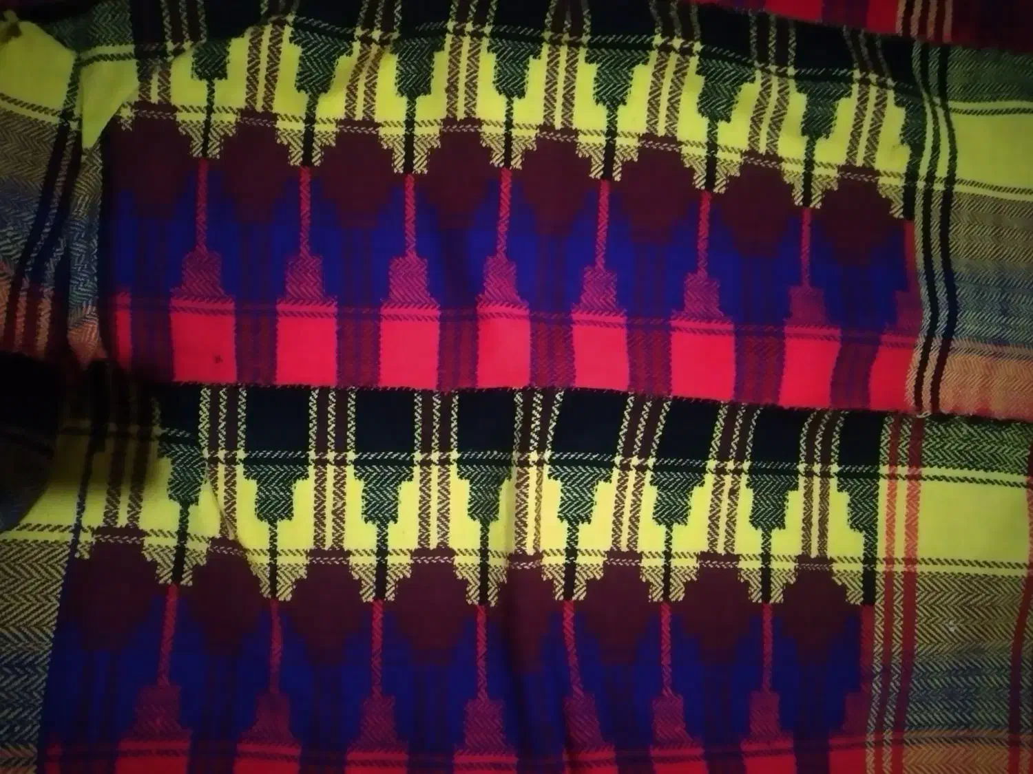 جاجیم|گلیم، جاجیم، گبه|ایلام, |دیوار