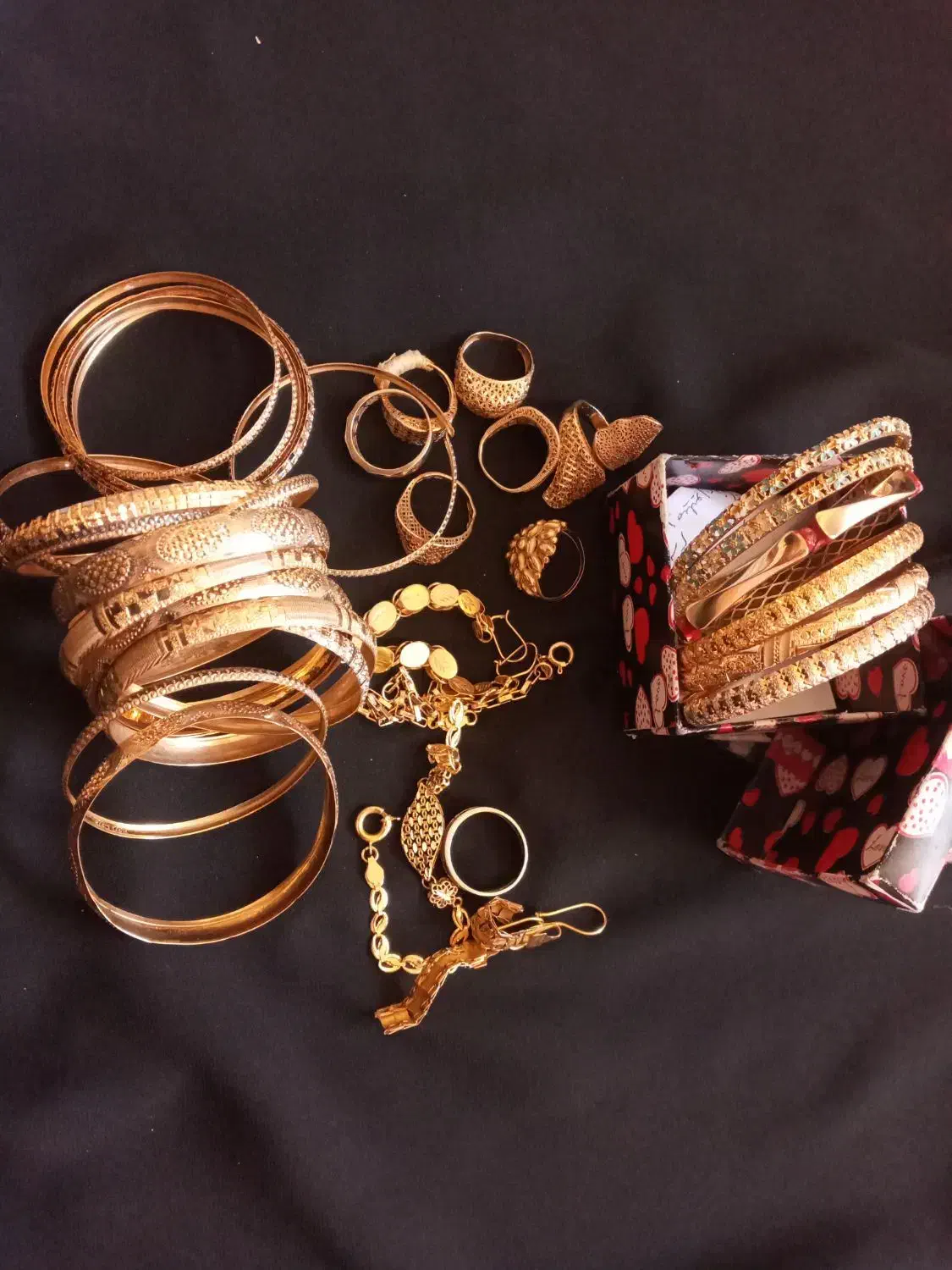 فروش ف و ر ی مقداری طلا|جواهرات|شاهین‌شهر, بنیاد ازدواج|دیوار