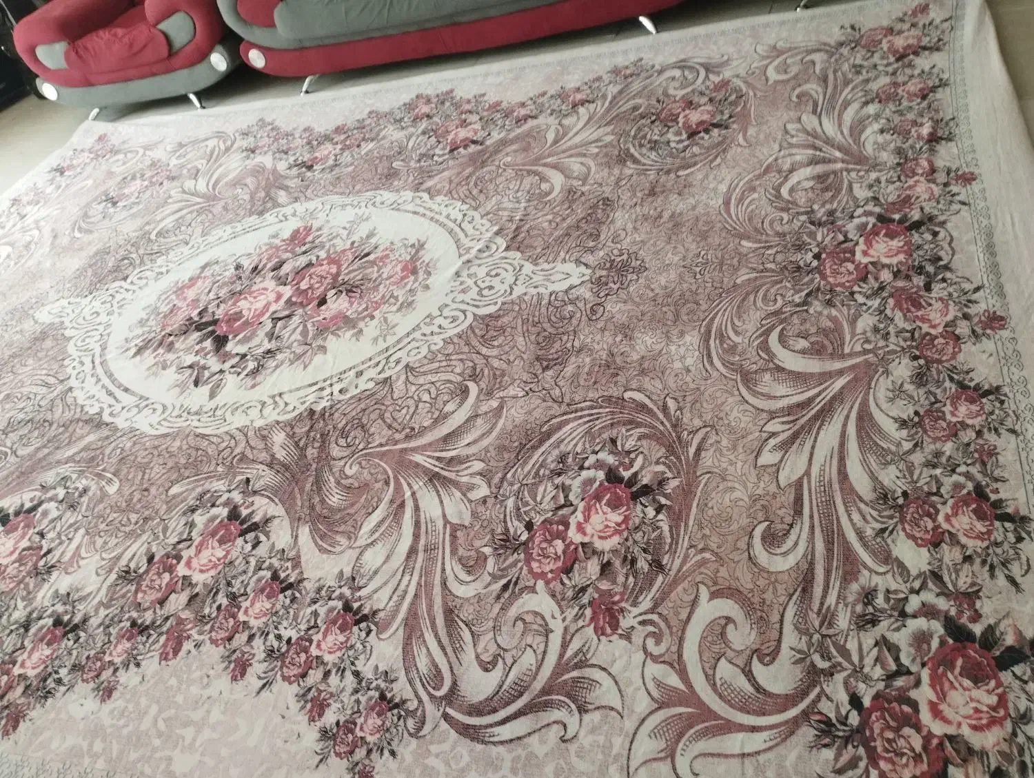 روفرشی کشدار|روفرشی|تربتحیدریه, آغوی|دیوار