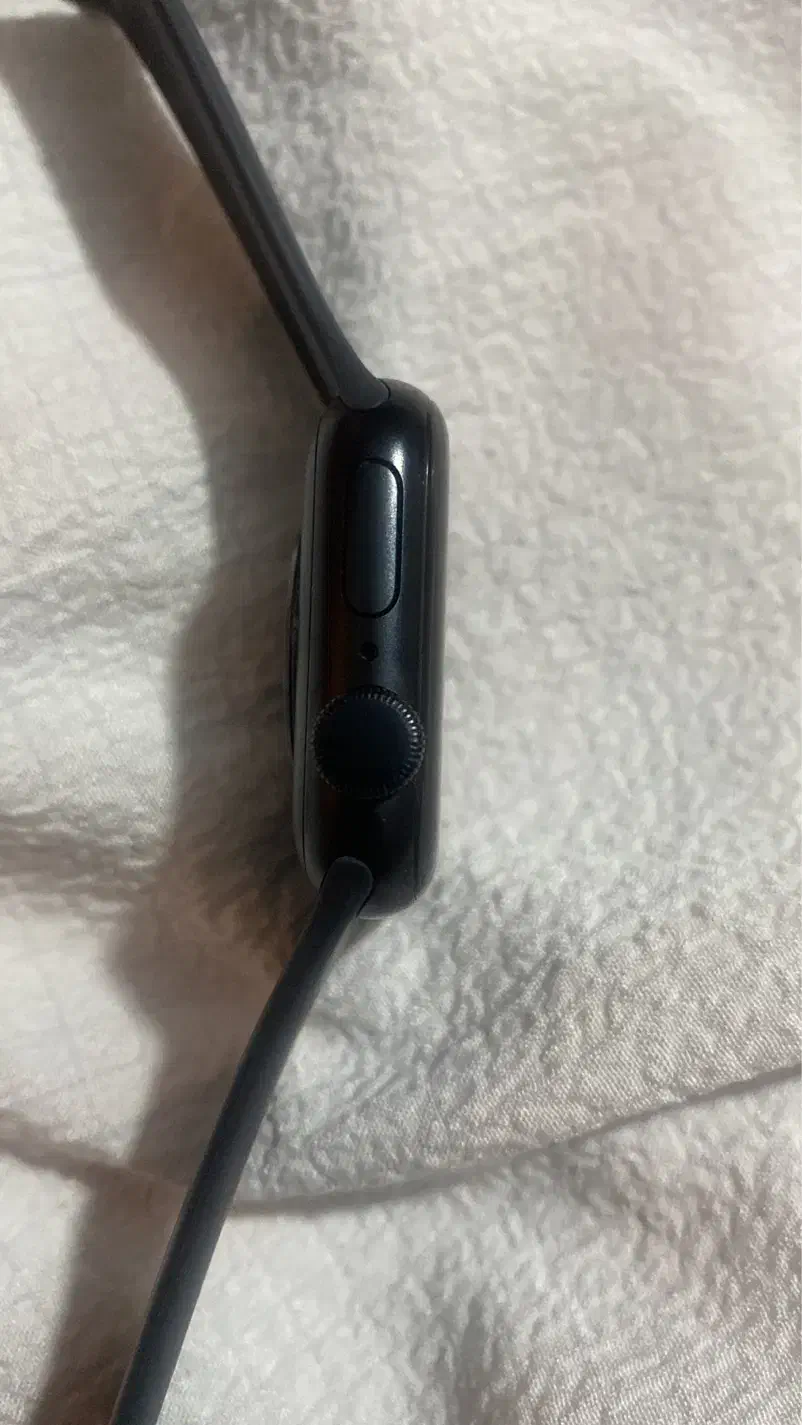 apple Watch SE Gen2 2024 40mm Aluminum|ساعت|شیراز, ابیوردی|دیوار