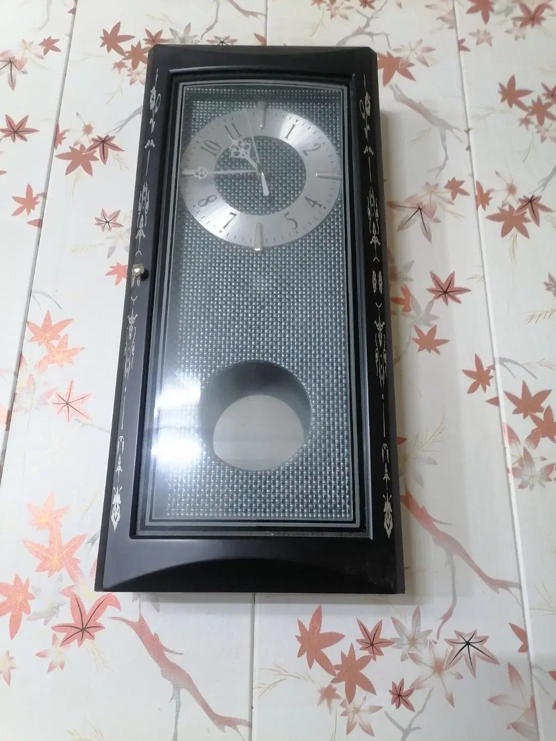 ساعت|ساعت دیواری و تزئینی|تربت‌حیدریه, پائین ولایت|دیوار