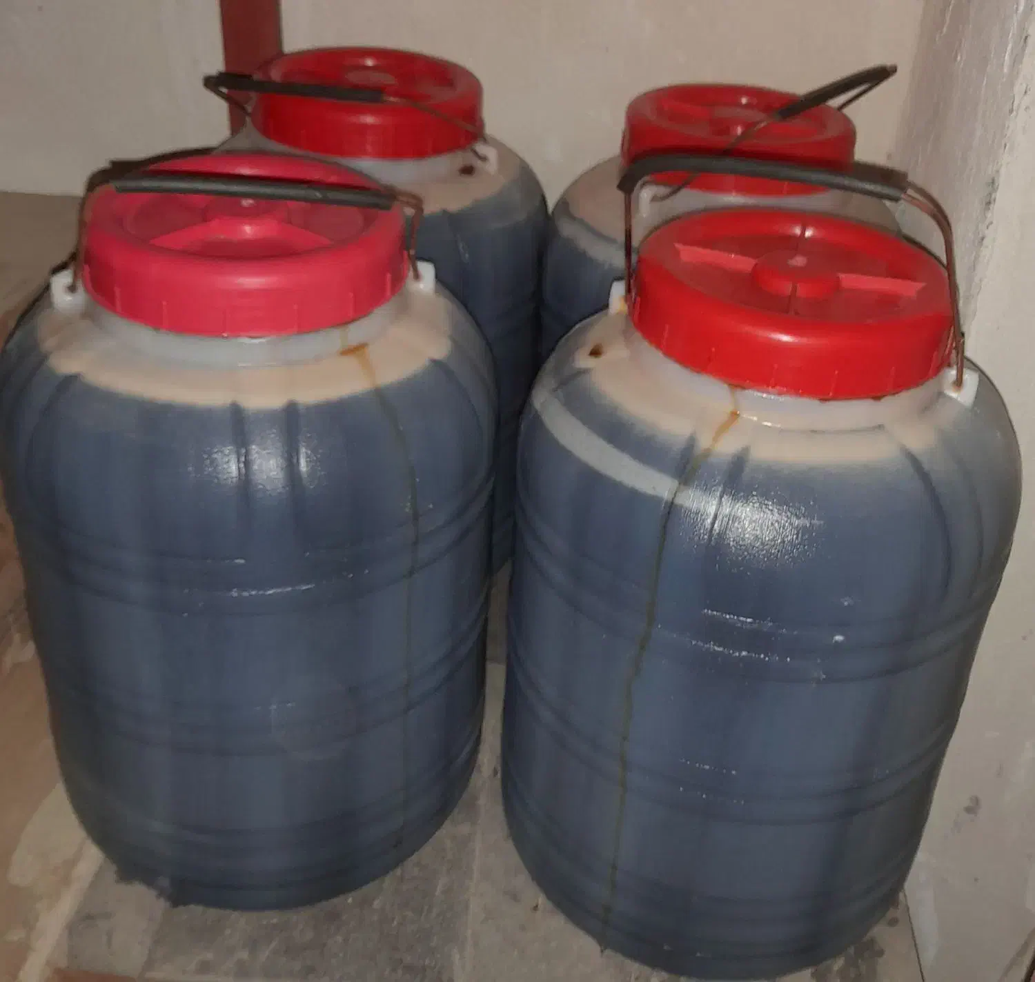 فروش عمده شیره خرما ۱۰۰ در صد خالص و طبیعی|عمدهفروشی|لار, |دیوار