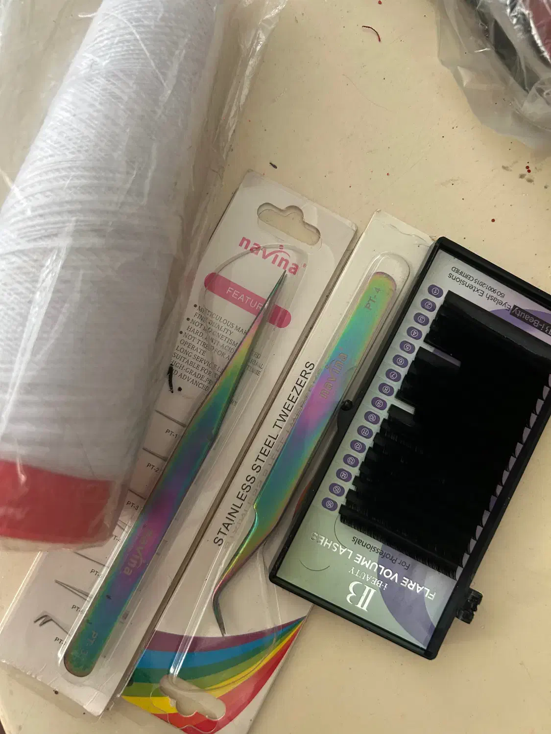 مژه مصنوعی و بند اصلاح|آرایشگاه و سالن‌های زیبایی|شوشتر, |دیوار