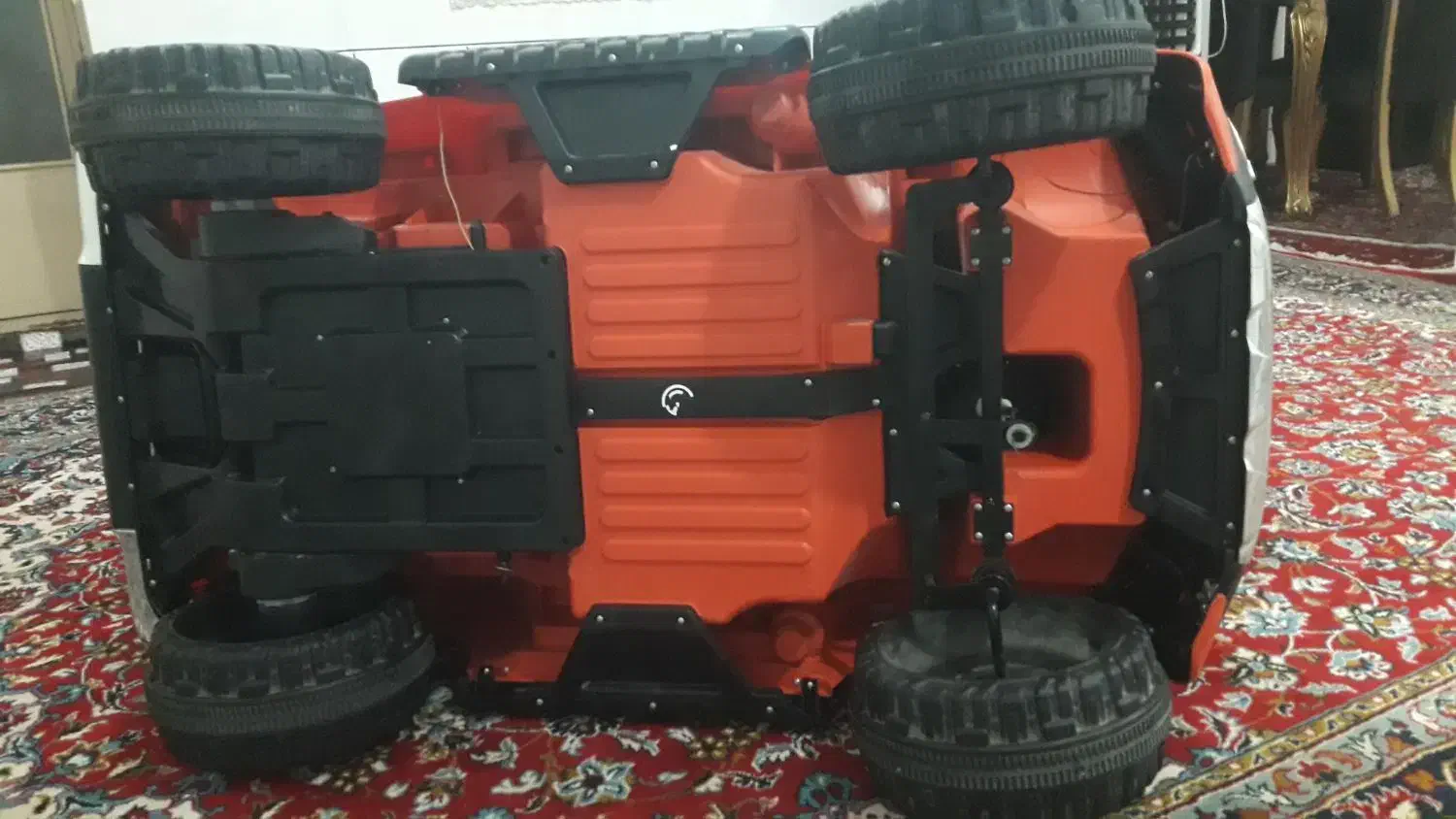 ماشین شارژی دو موتور وانت پیکاب|اسباب‌بازی بچه|پیر بکران, |دیوار