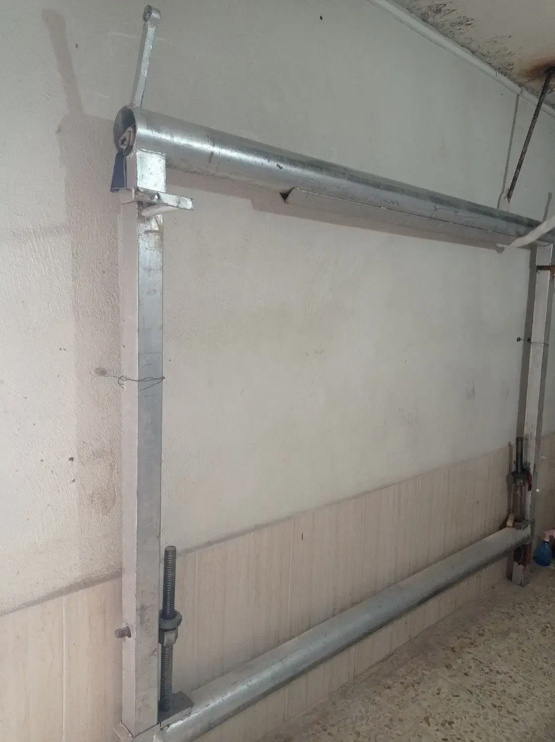 دارقالی فلزی|ابزارآلات|هریس, |دیوار