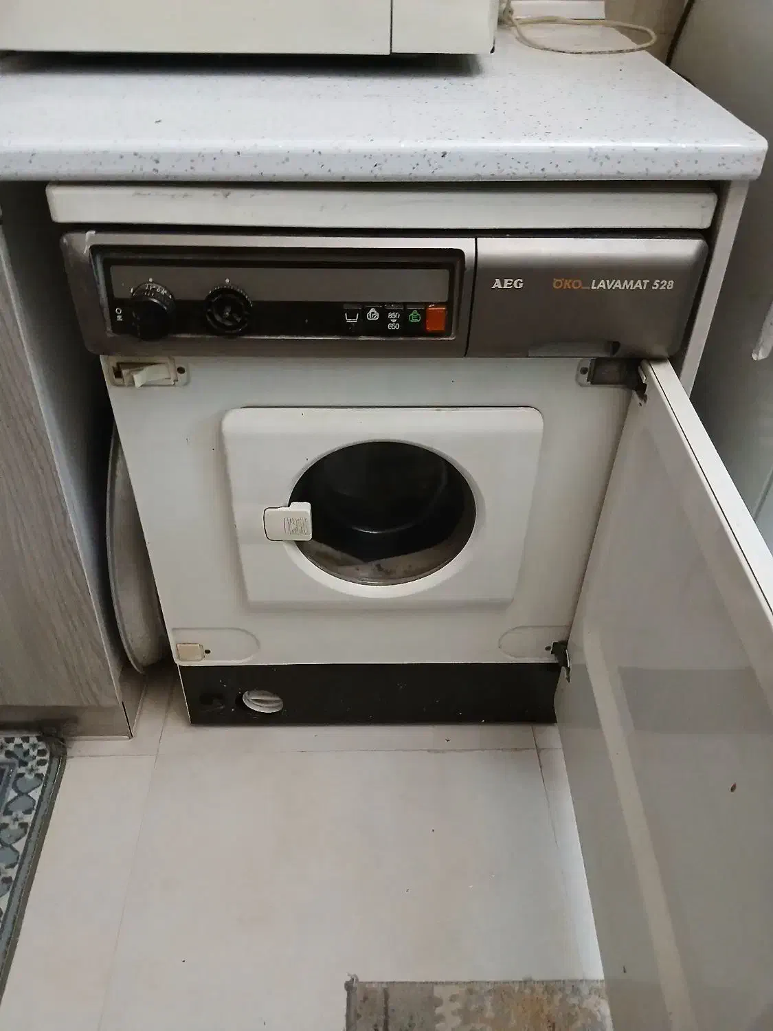 لباسشویی AEG|ماشین لباسشویی و خشککن لباس|رشت, لاکان شهر|دیوار