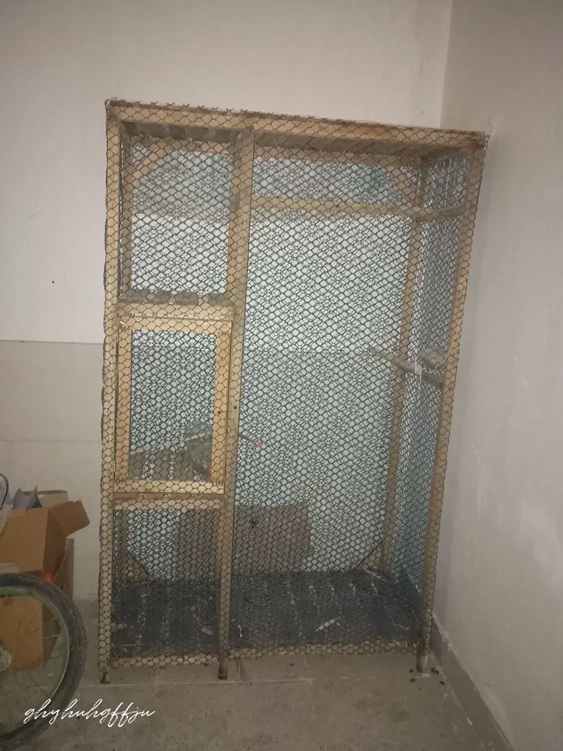 قفس ،جفتگاه کبوتر ،کفتر|لوازم جانبی حیوانات|کاشمر, |دیوار