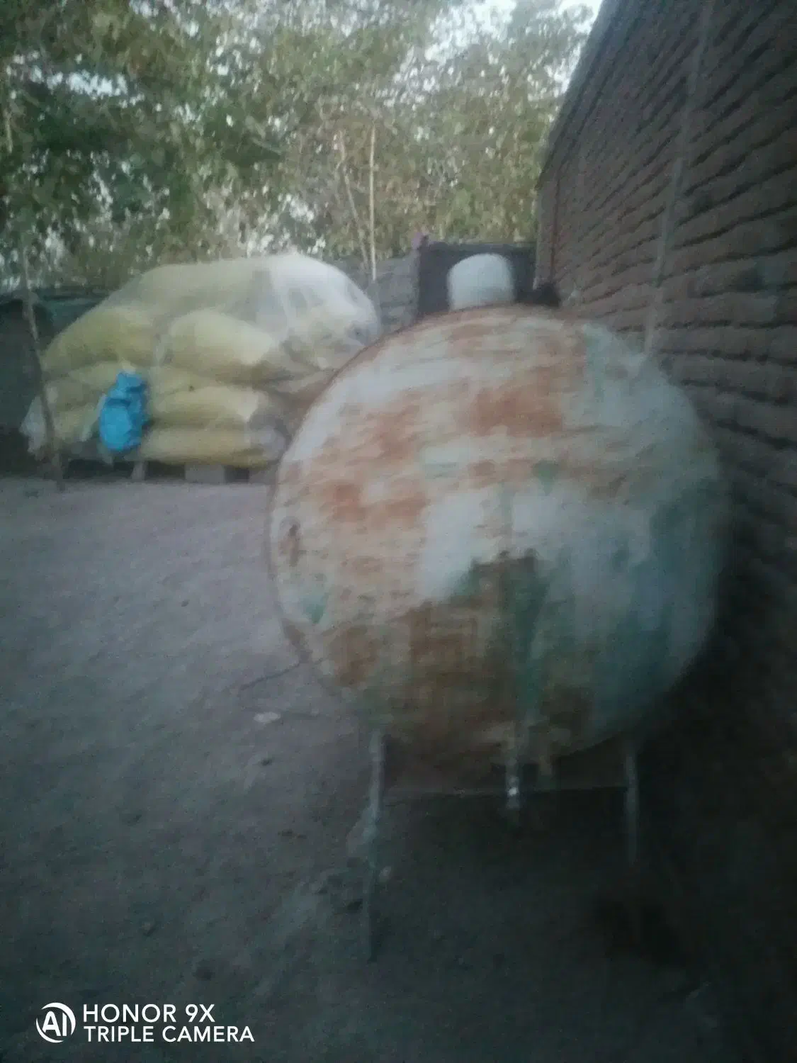 تانکر 1000 لیتری|خدمات باغبانی و درختکاری|مراغه, |دیوار