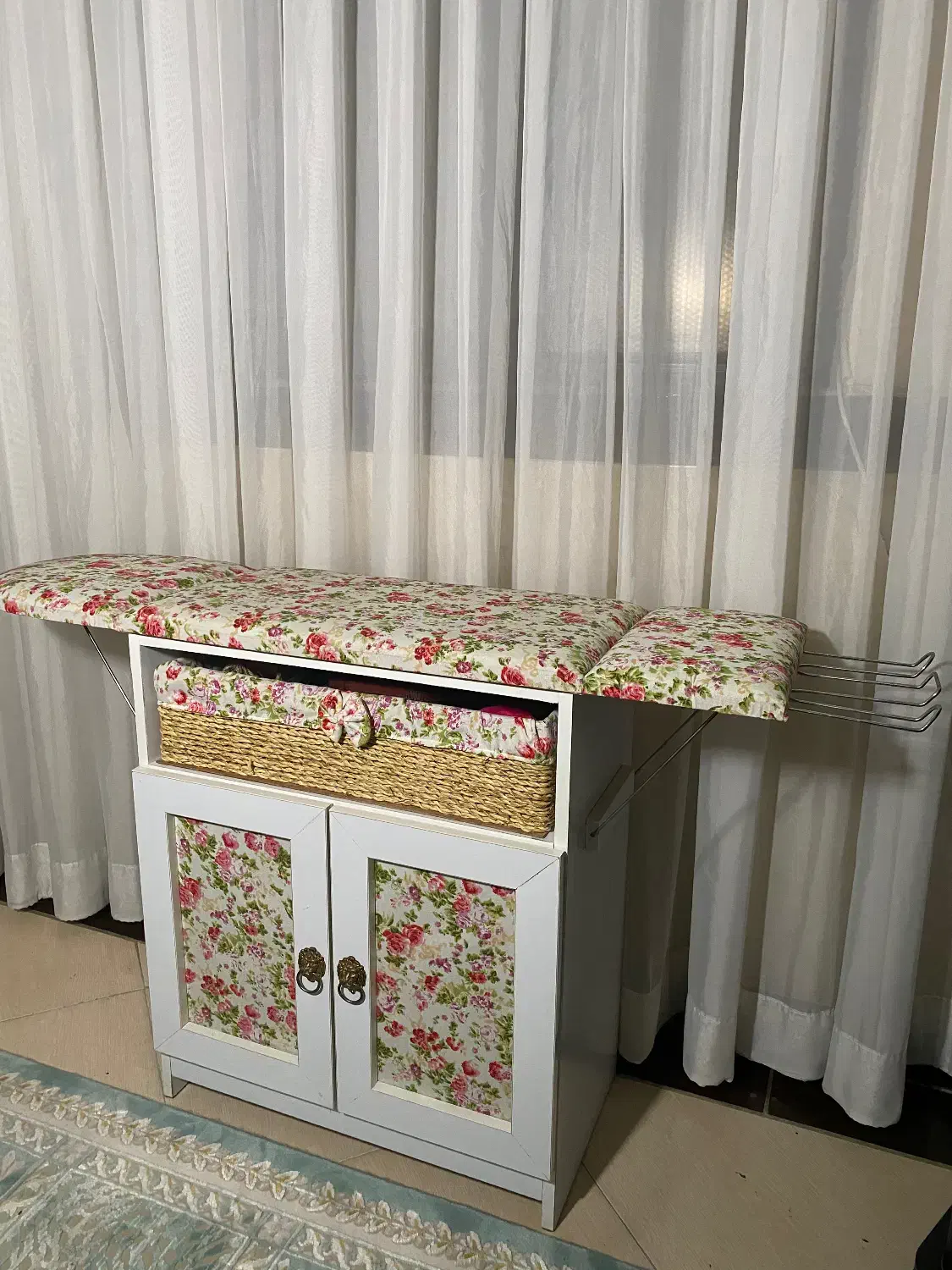 میز اتو|اتو و لوازم اتو|نسیم‌شهر, |دیوار