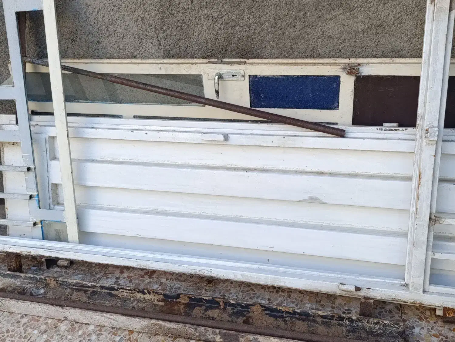 درب حیاط|مصالح و تجهیزات ساختمان|کوهدشت, |دیوار