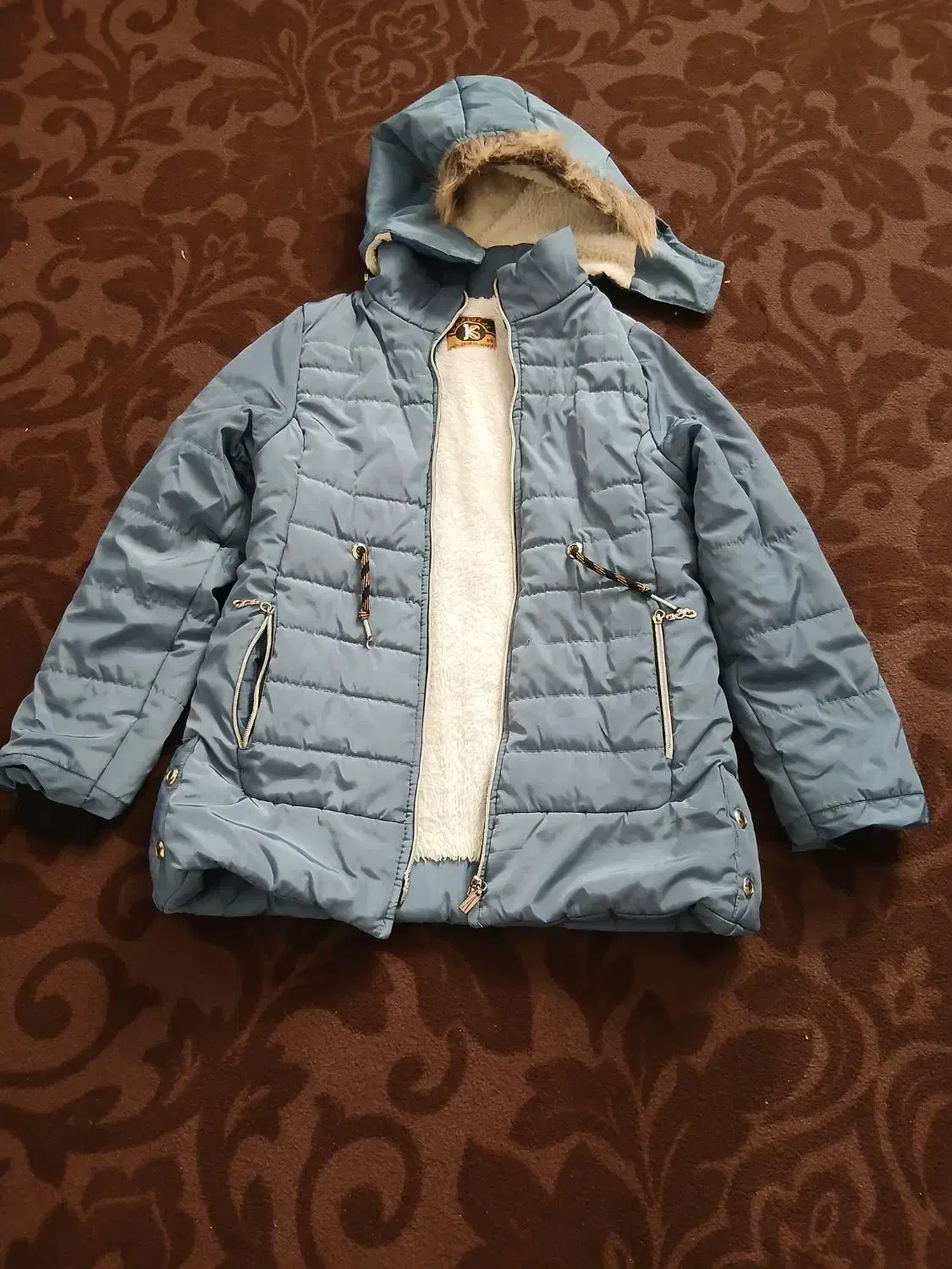 کاپشن|کفش و لباس بچه|فشاپویه, |دیوار