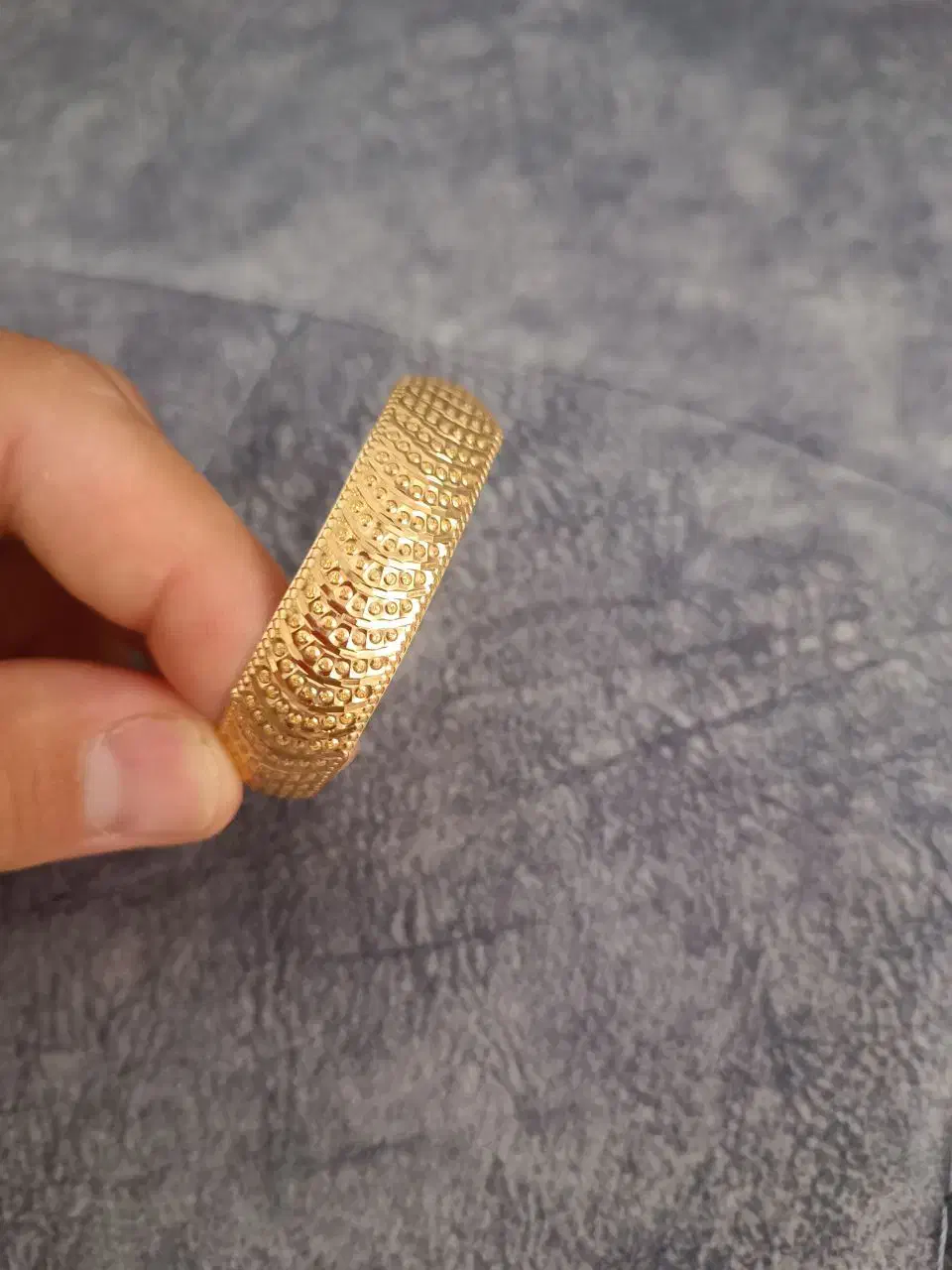 تک پوش طلا ۸ گرم و ۷۳۰ سوت ۱۰۰ بالا تابلو|جواهرات|آبدانان, |دیوار