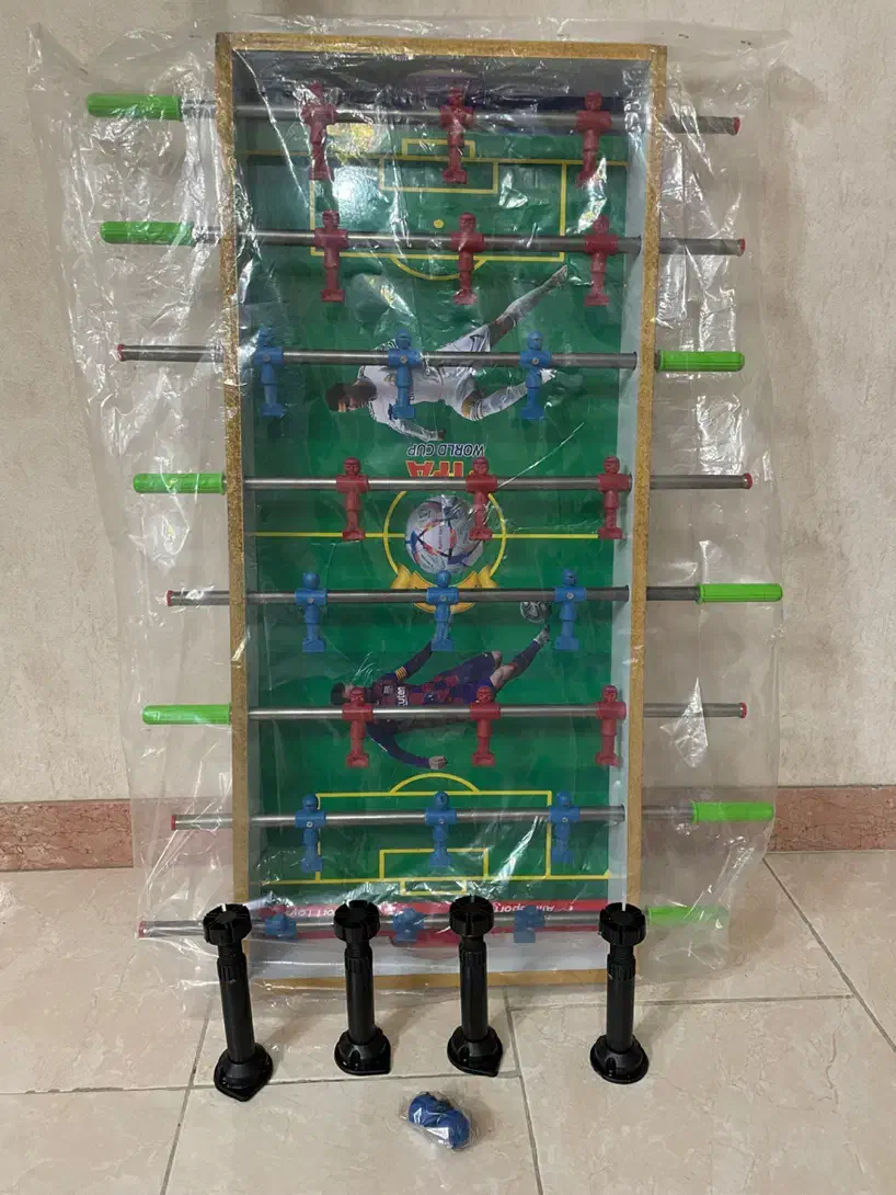 فوتبال دستی آکبند و ۴ دسته|اسباببازی|تهران, بوستان بعثت (باغ آذری)|دیوار