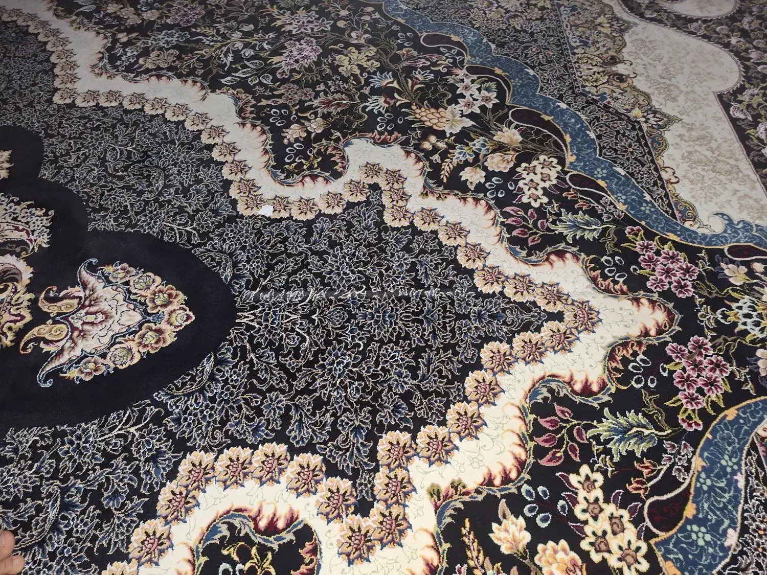 قالی 12متری|فرش|فاروج, |دیوار