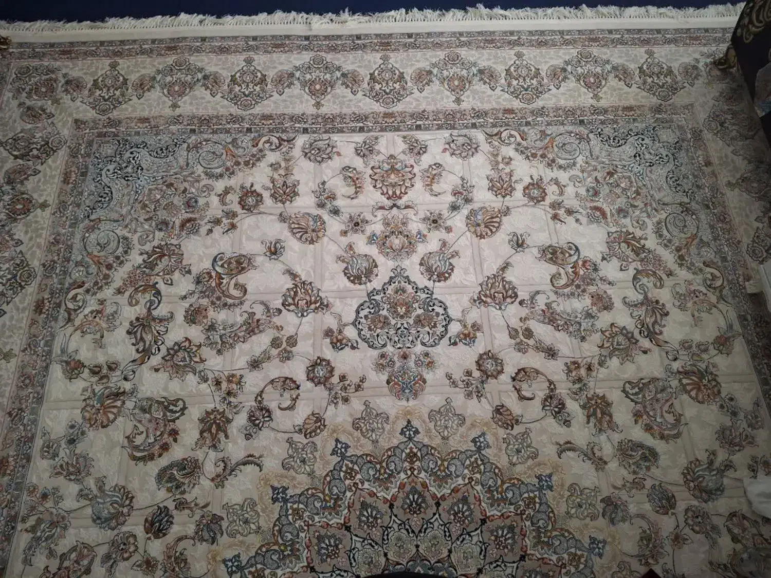 فرش ۱۲ متری|فرش|مراغه, |دیوار