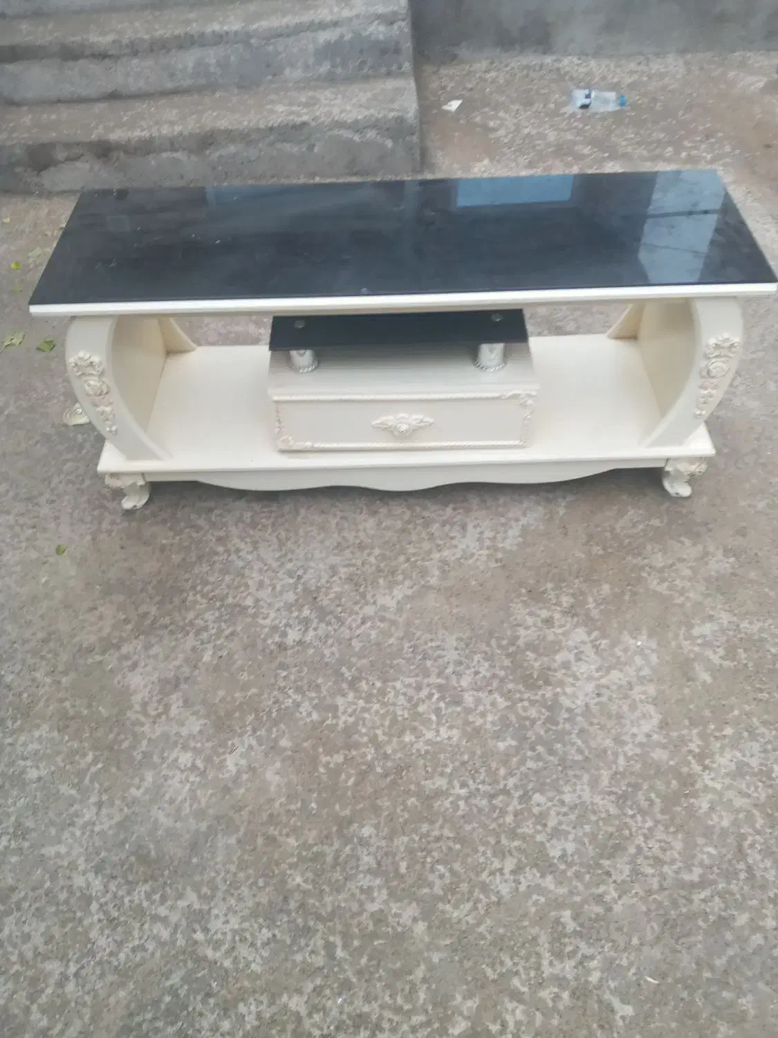 آبگرمکن ومیز تلویزیون|آبگرمکن، پکیج، شوفاژ|چالدران, |دیوار