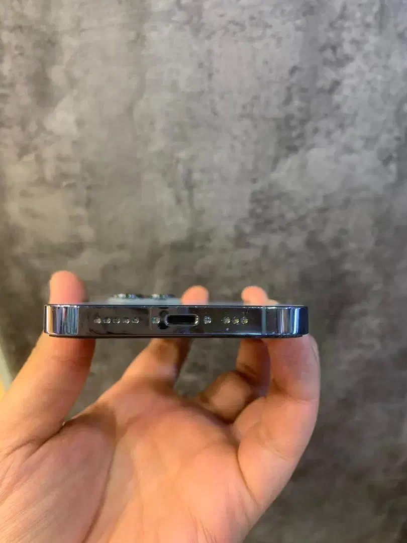 iphone 13 pro 256g|موبایل|مشهد, عنصری|دیوار